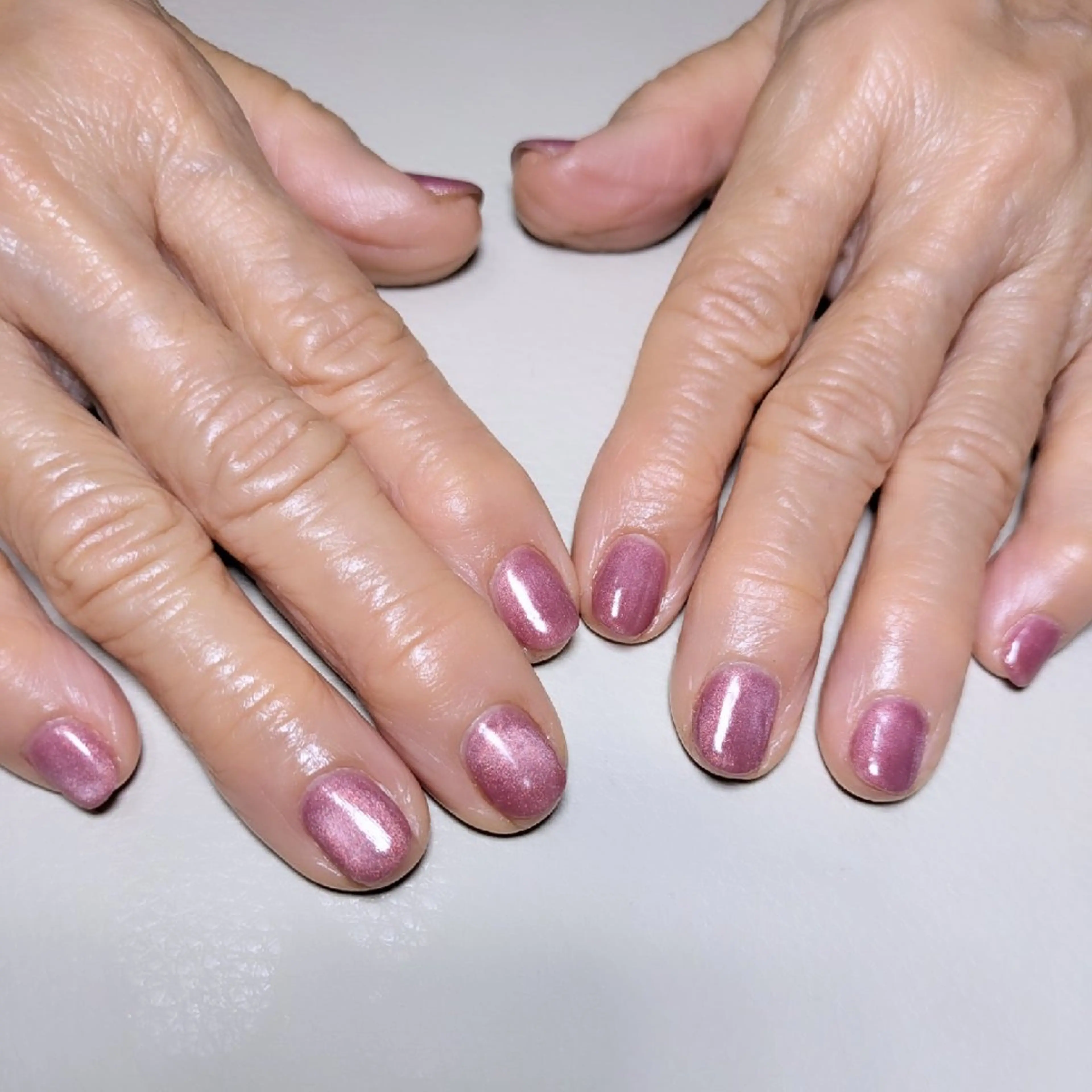 ネイル マグネットネイル マグネットワンカラー ワンカラーネイル ピンク ハンドネイル ハンドケア COCON 近鉄四日市駅のネイルデザイン