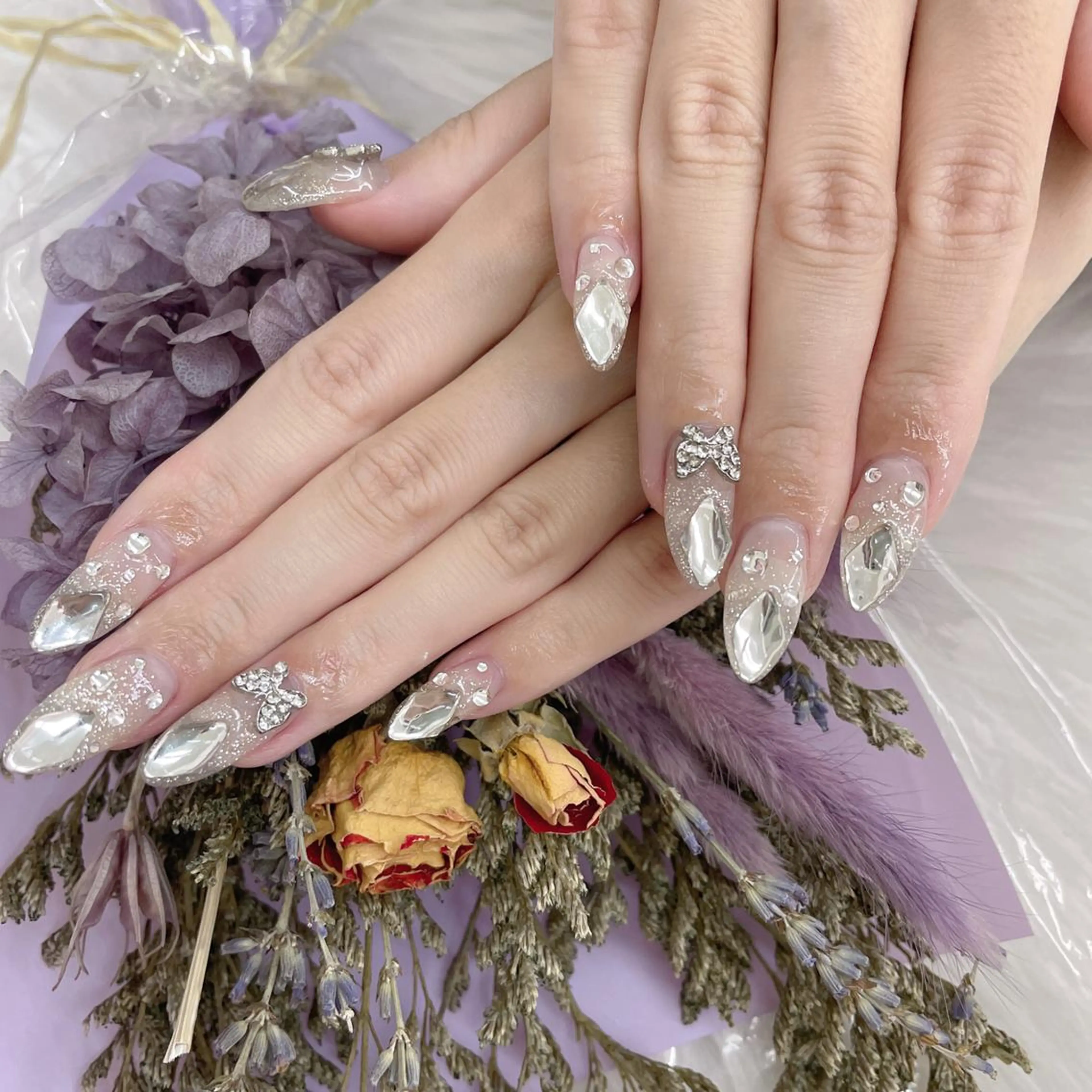 ネイル 🌻ネイルサロン ブラン　cocoのネイルデザイン
