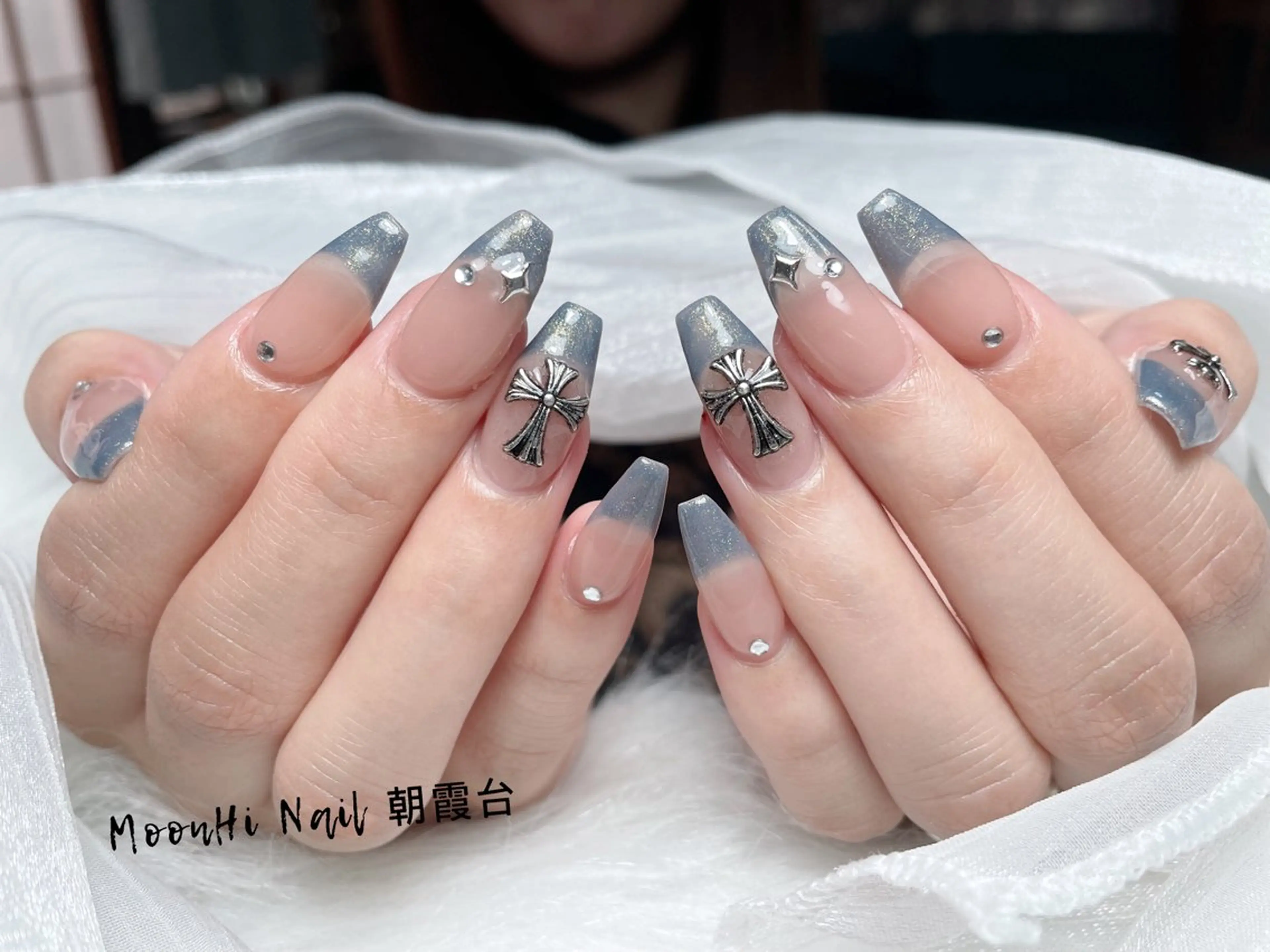 ネイル MoonHi Nail 朝霞台のネイルデザイン