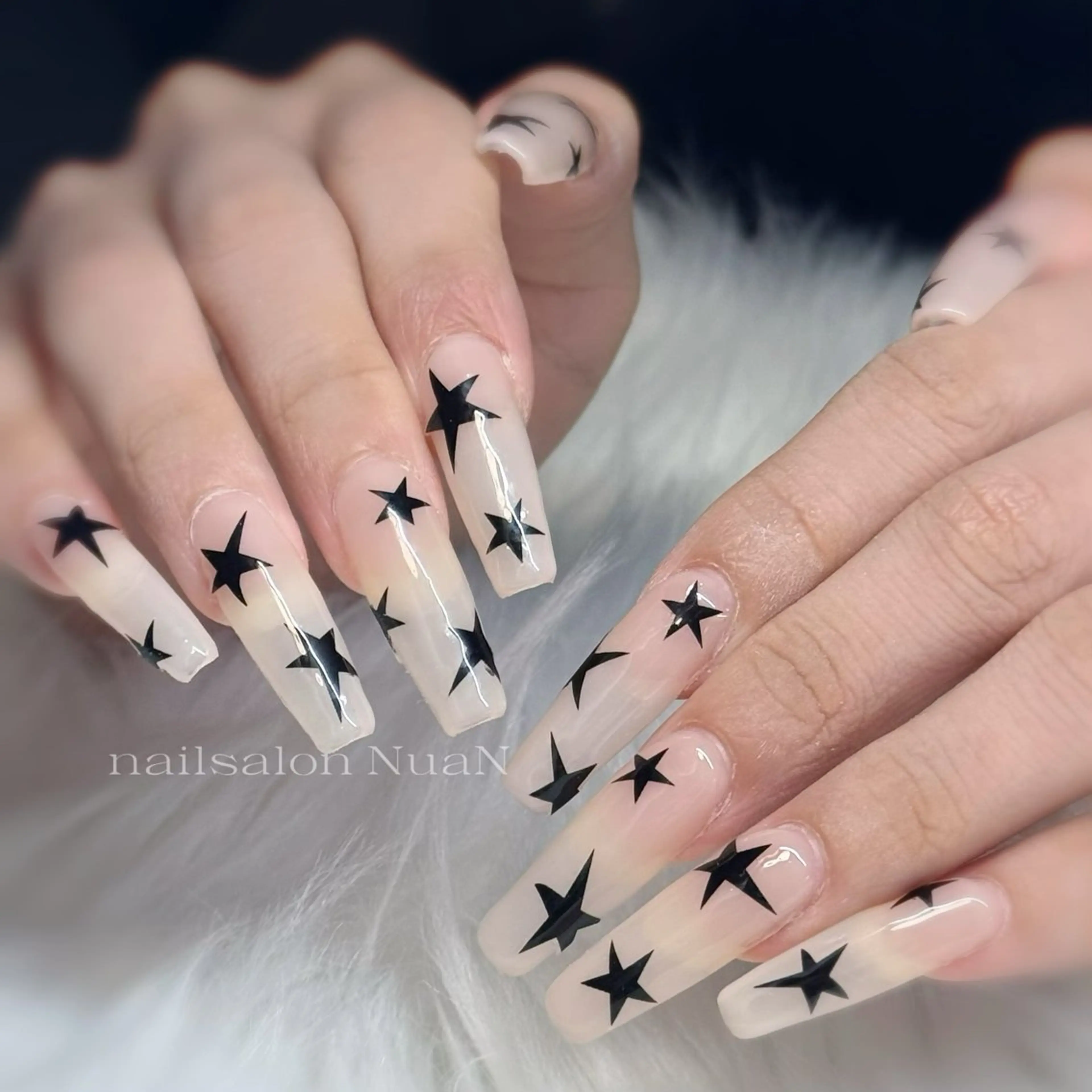 ネイル ハンドネイル NuaN ミニモ停止中のネイルデザイン