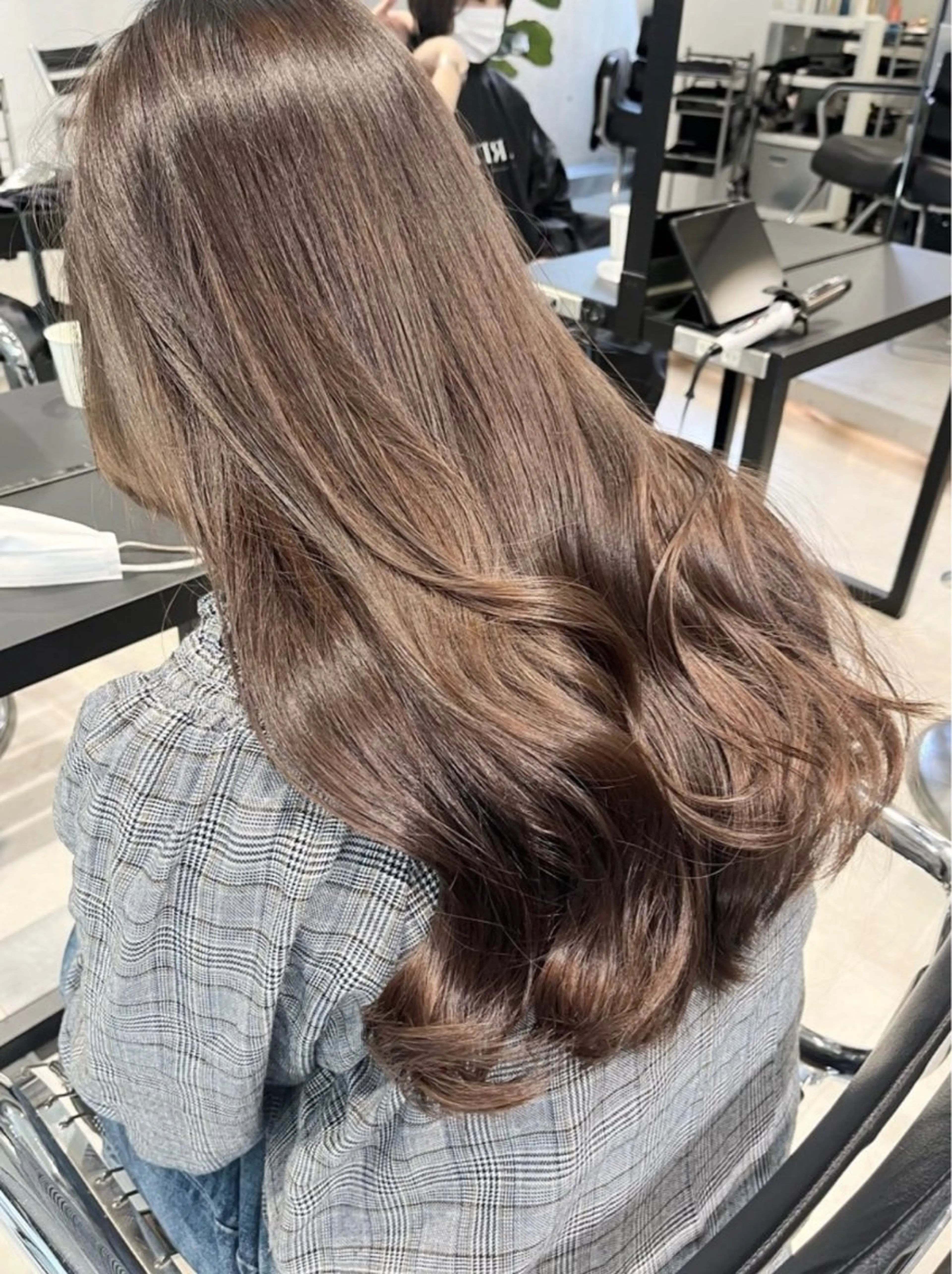 セミロング カラー パーマ ヘアアレンジ カット ヘアカラー トリートメント ヘアセット 透明感/オリーブ/ グレージュ/YUKAのヘアスタイル