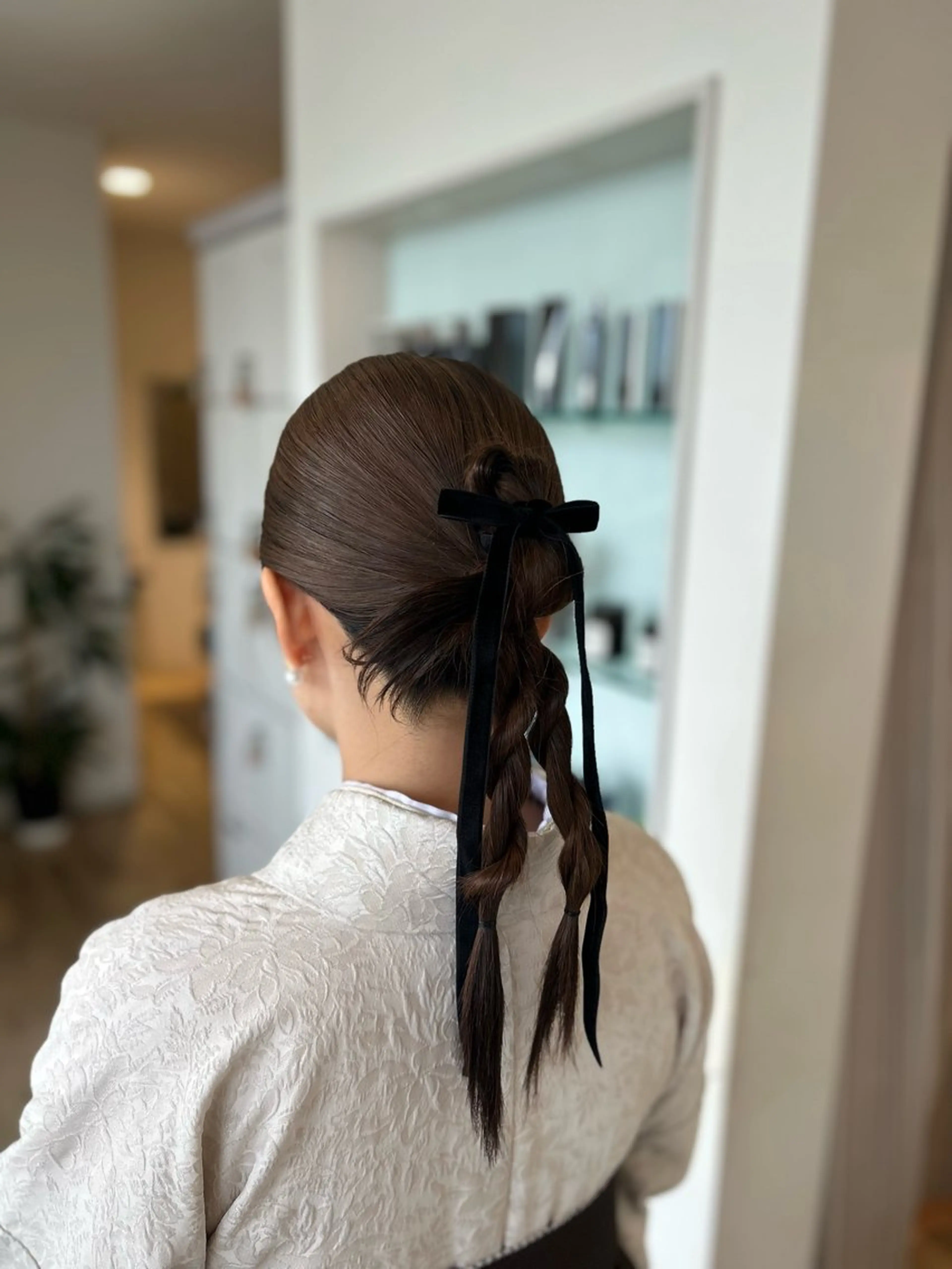 ロング ヘアアレンジ 小川 遥加のヘアスタイル