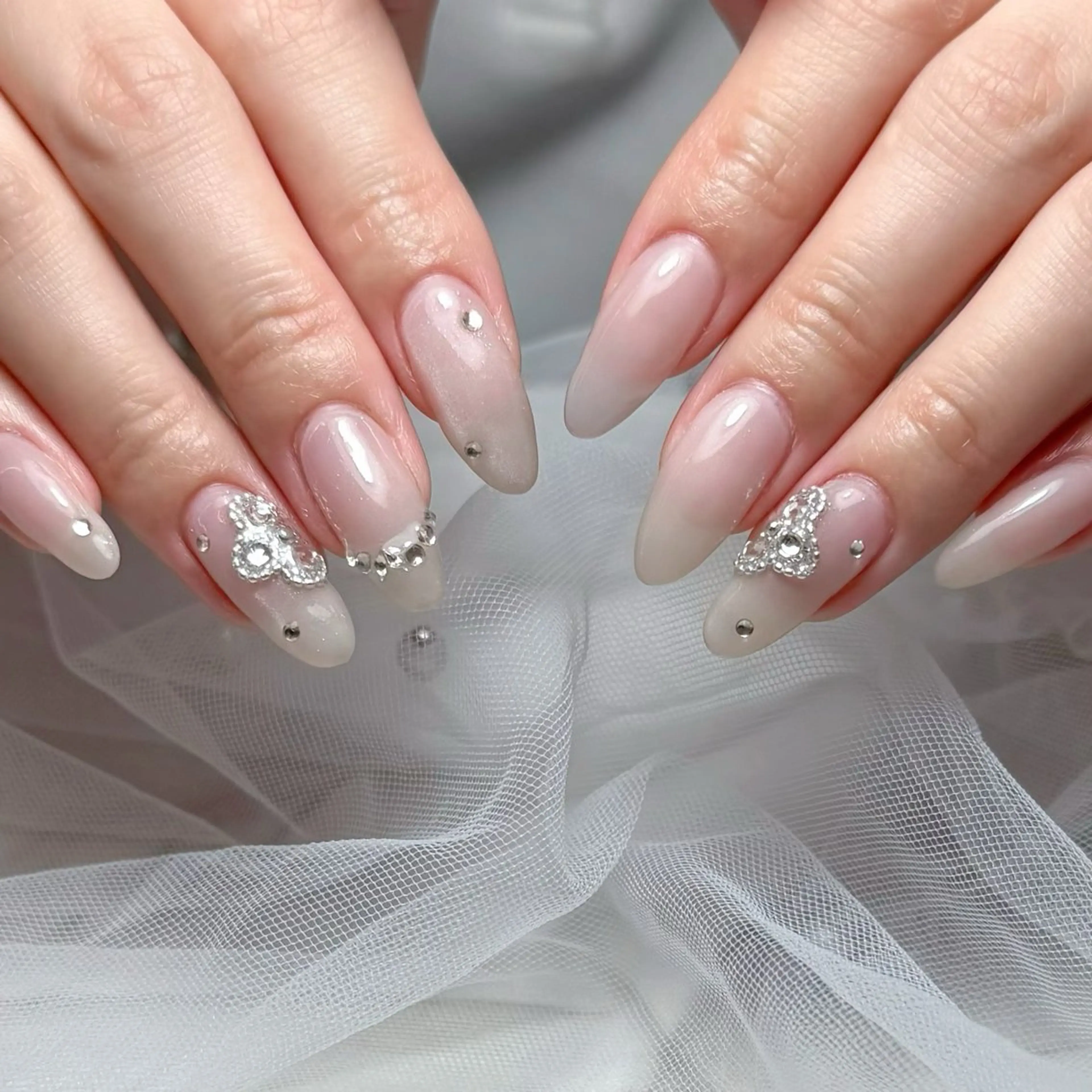 ネイル ハンドネイル mau🩵nail 堺筋本町｜心斎橋のネイルデザイン