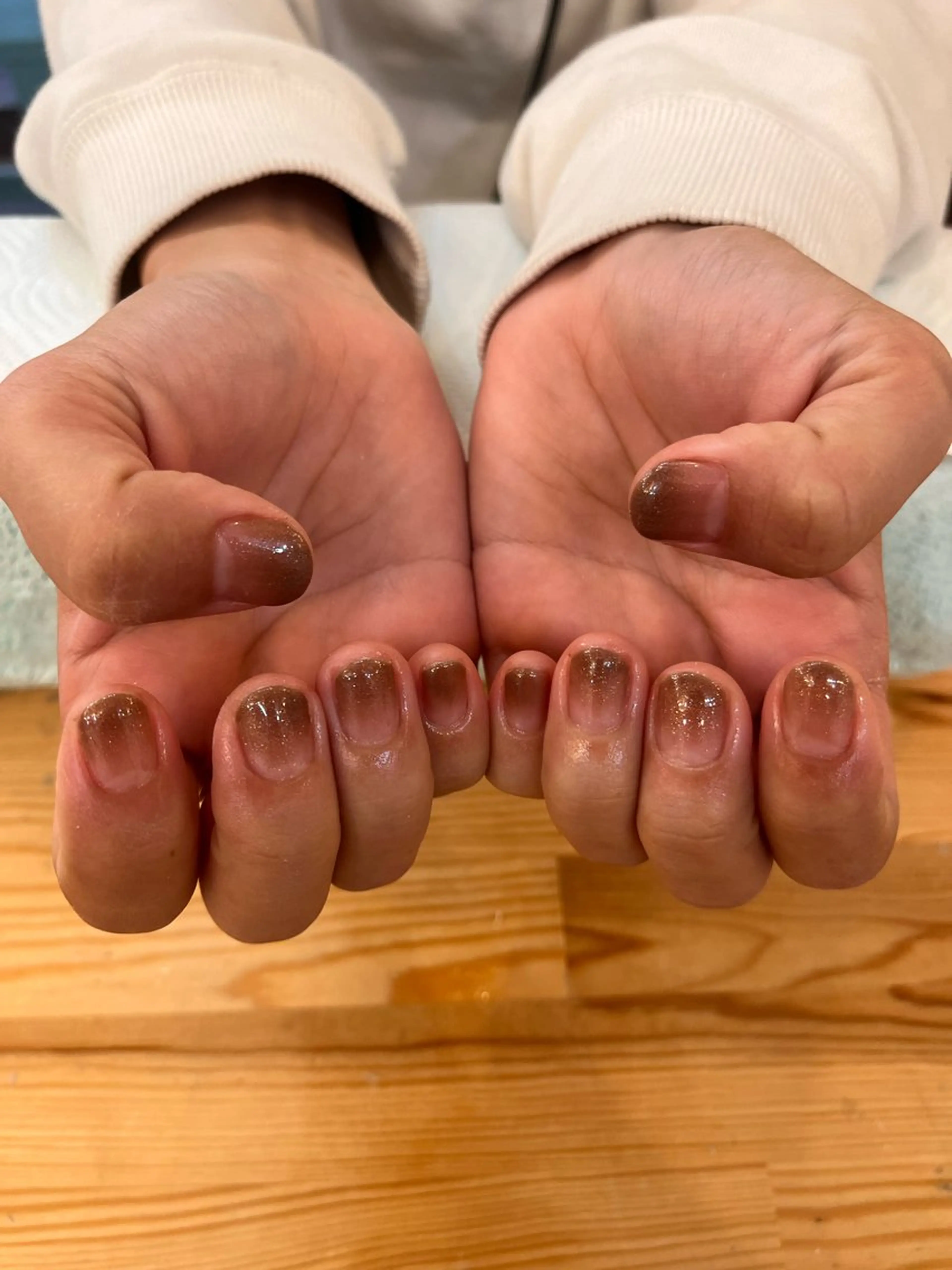 ネイル グラデーション nailAlaia 妙典店   アイリのネイルデザイン