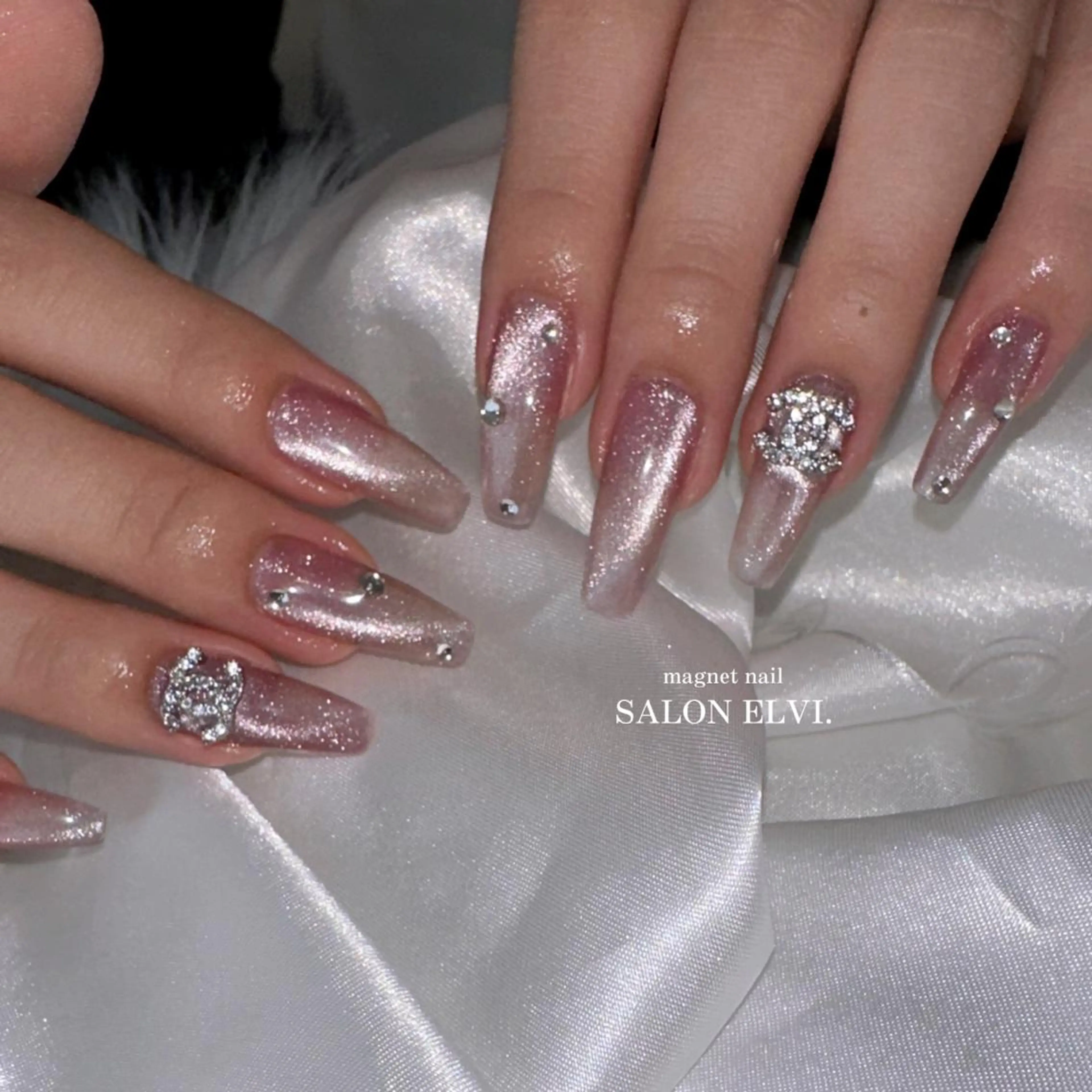 ネイル SALON ELVI.のネイルデザイン