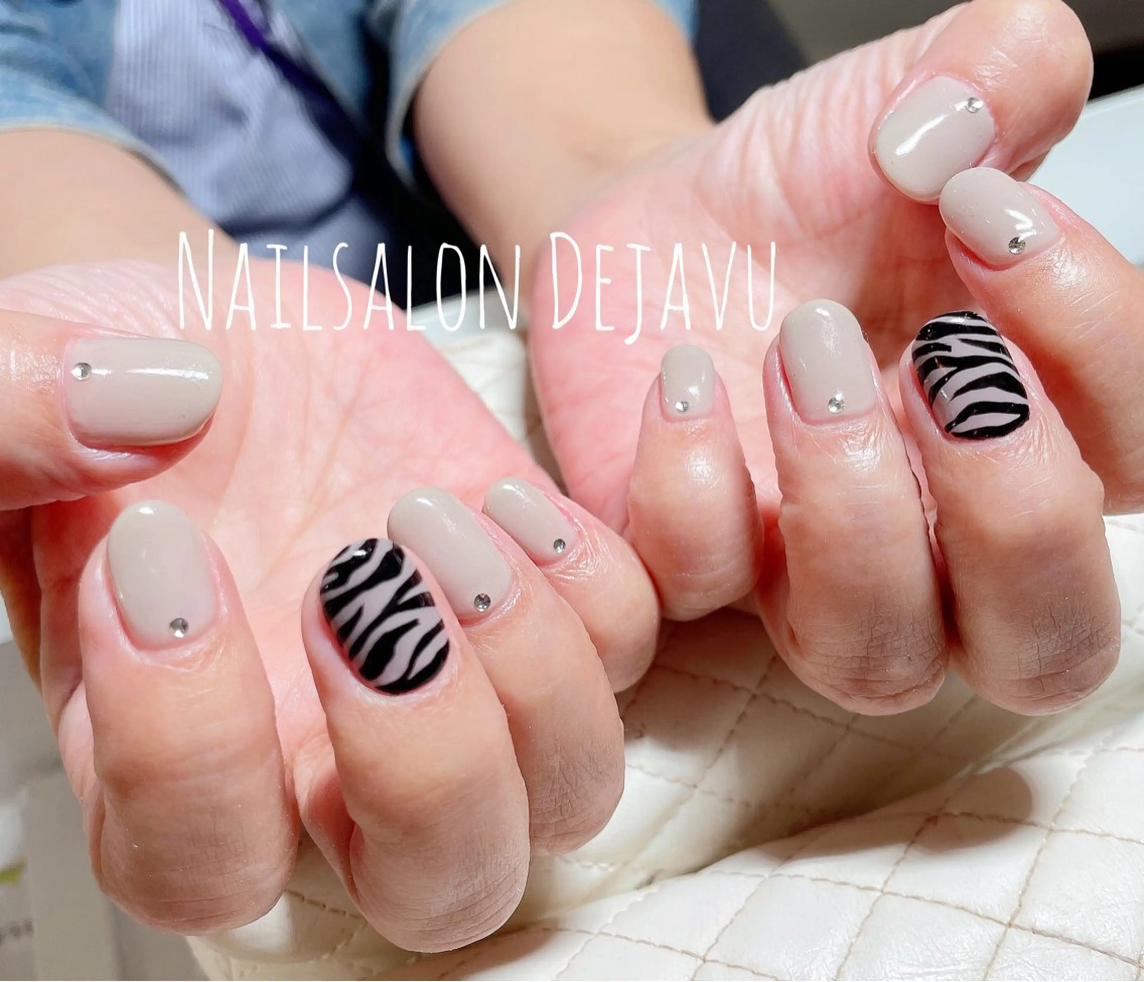 ネイル アニマル柄 アートネイル シンプルネイル Dejavu所属・Nail salon Dejavu 🌿のネイルデザイン