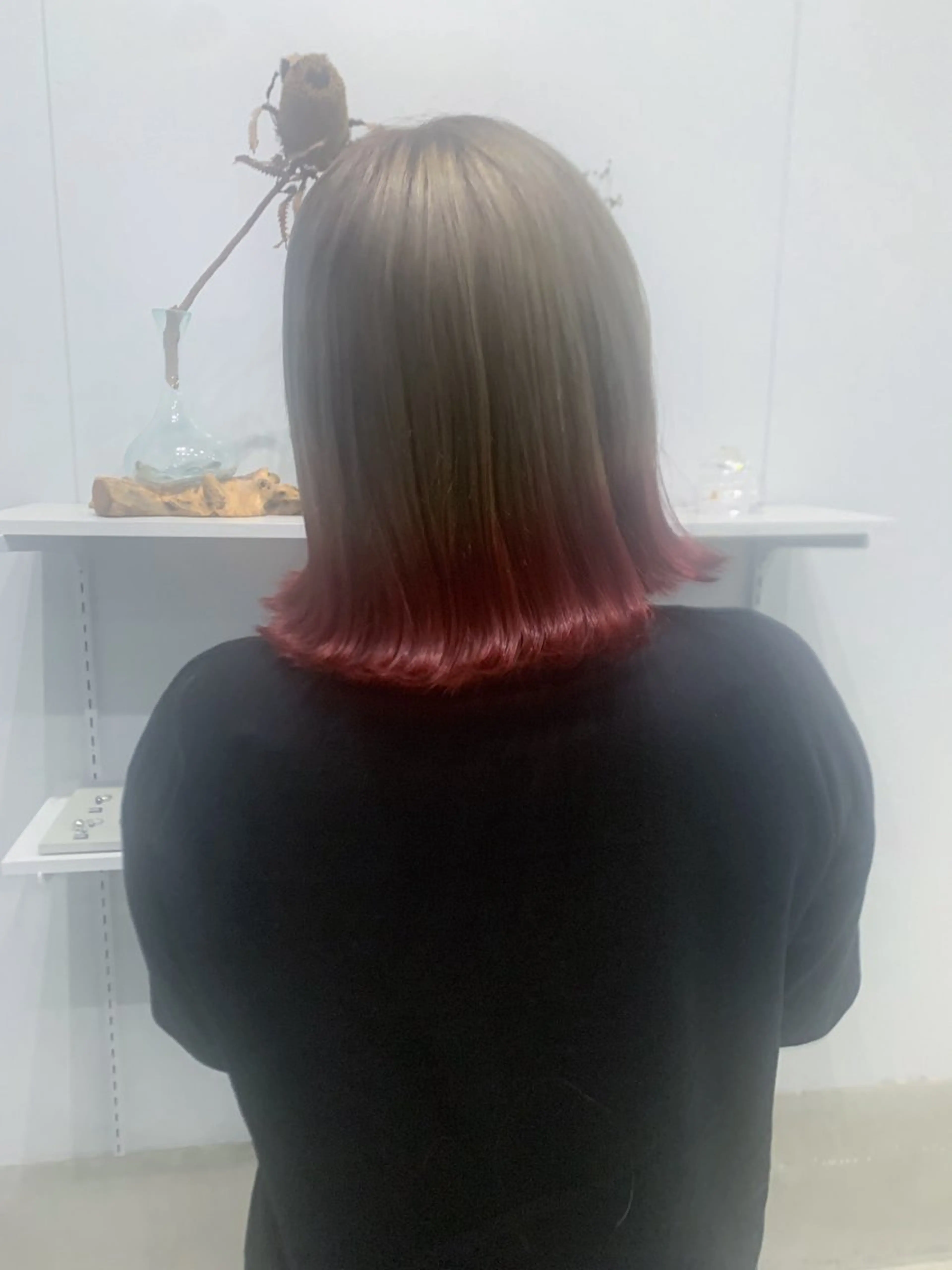 ミディアム 高橋 亜紀のヘアスタイル