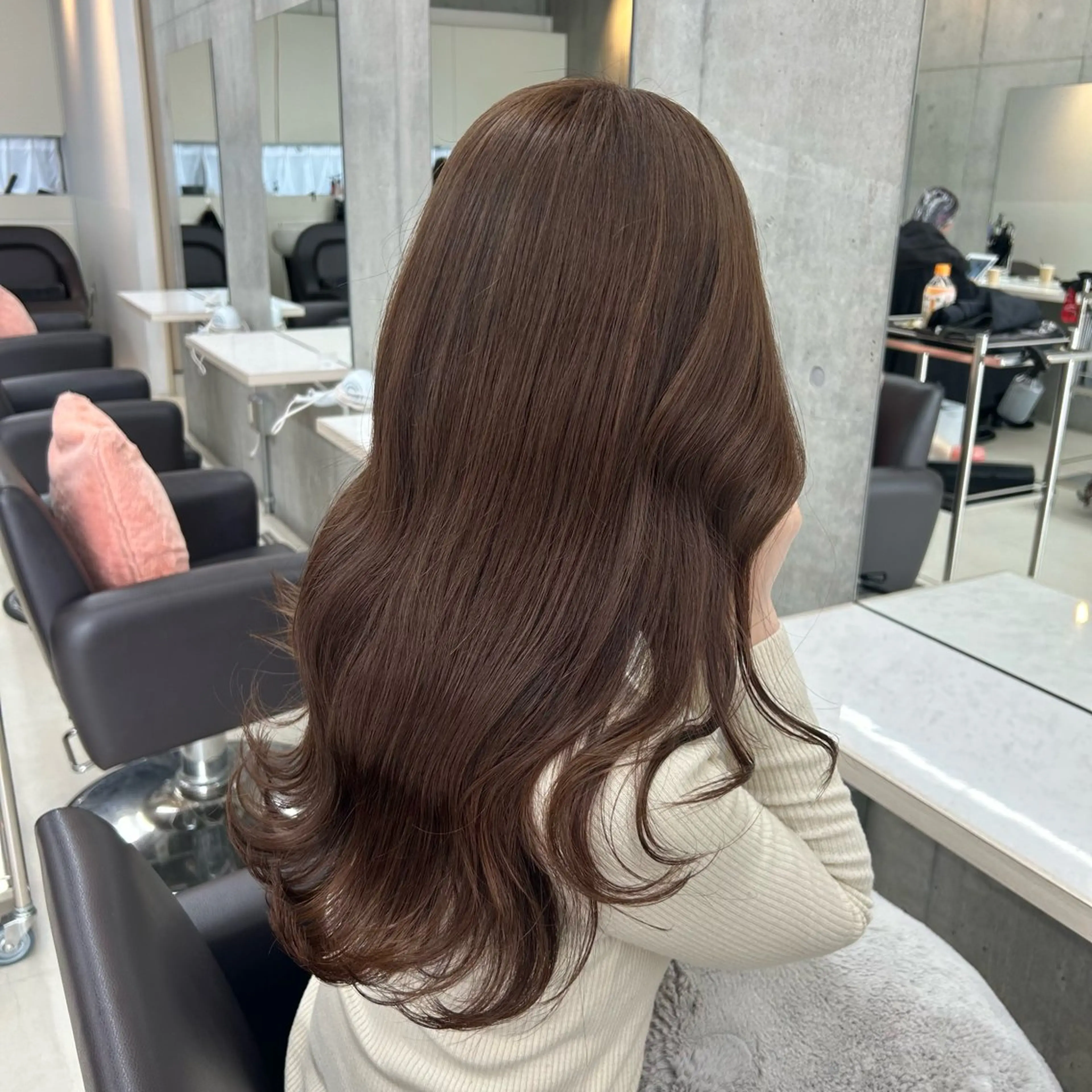 ロング ヘアカラー トリートメント LOE所属・LOE Yuuka/42🩵のヘアスタイル