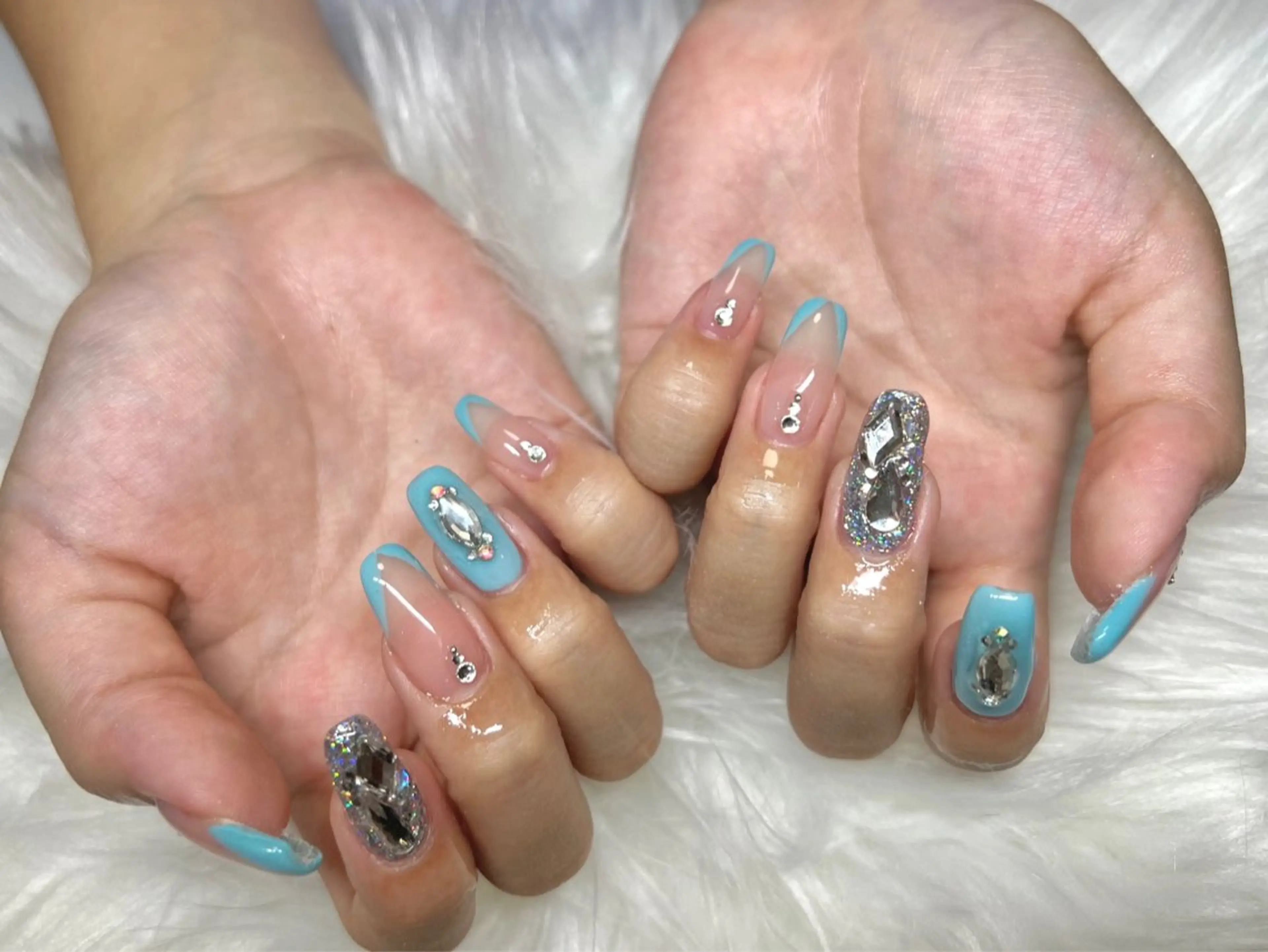 ネイル ブルー ハンドネイル CHARME 🤎〔RINA〕のネイルデザイン