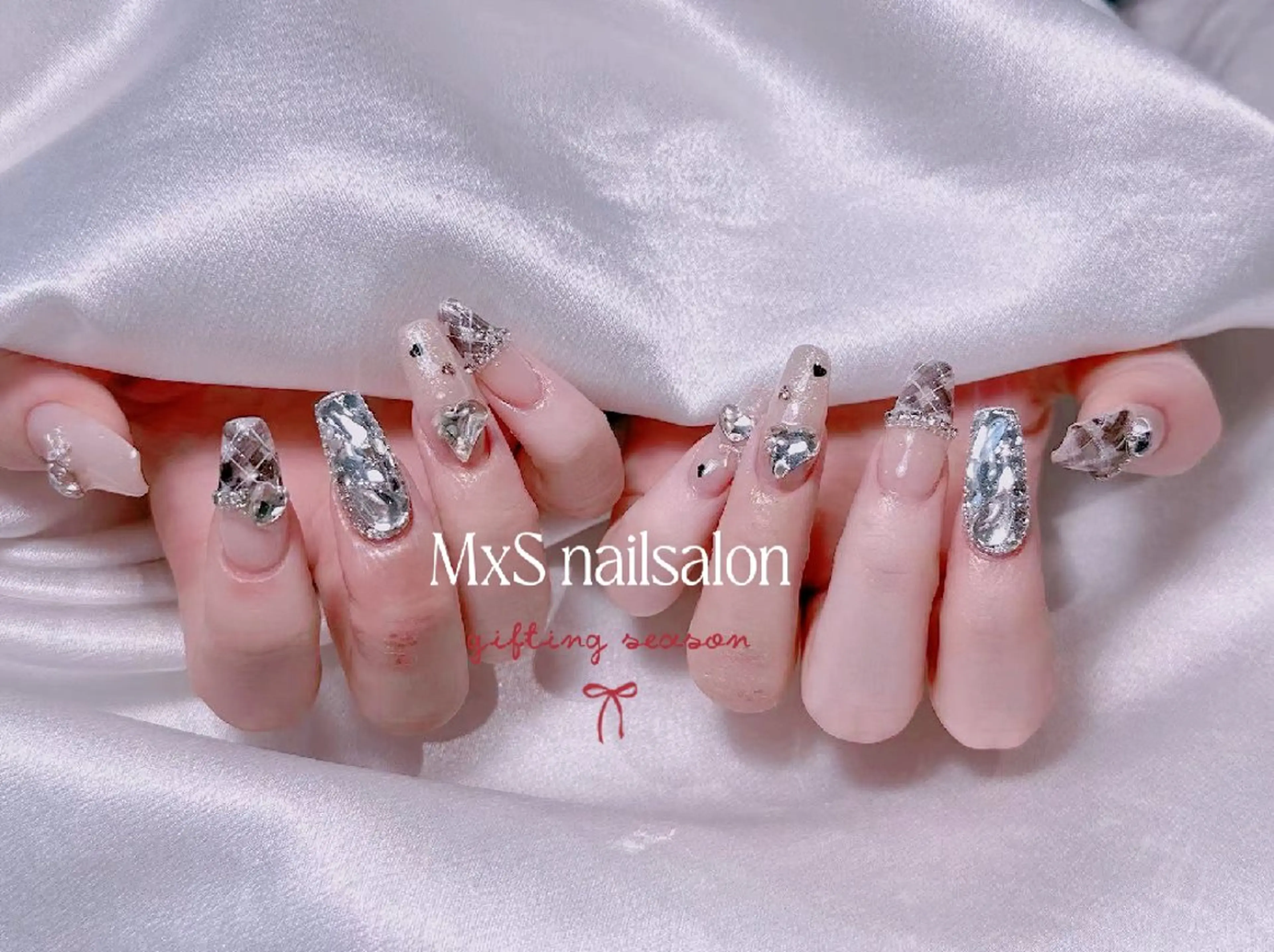 ネイル ジェルネイル 韓国ネイル マグネットネイル パラジェル ワンホンネイル ハンドネイル M×S Nail みなのネイルデザイン