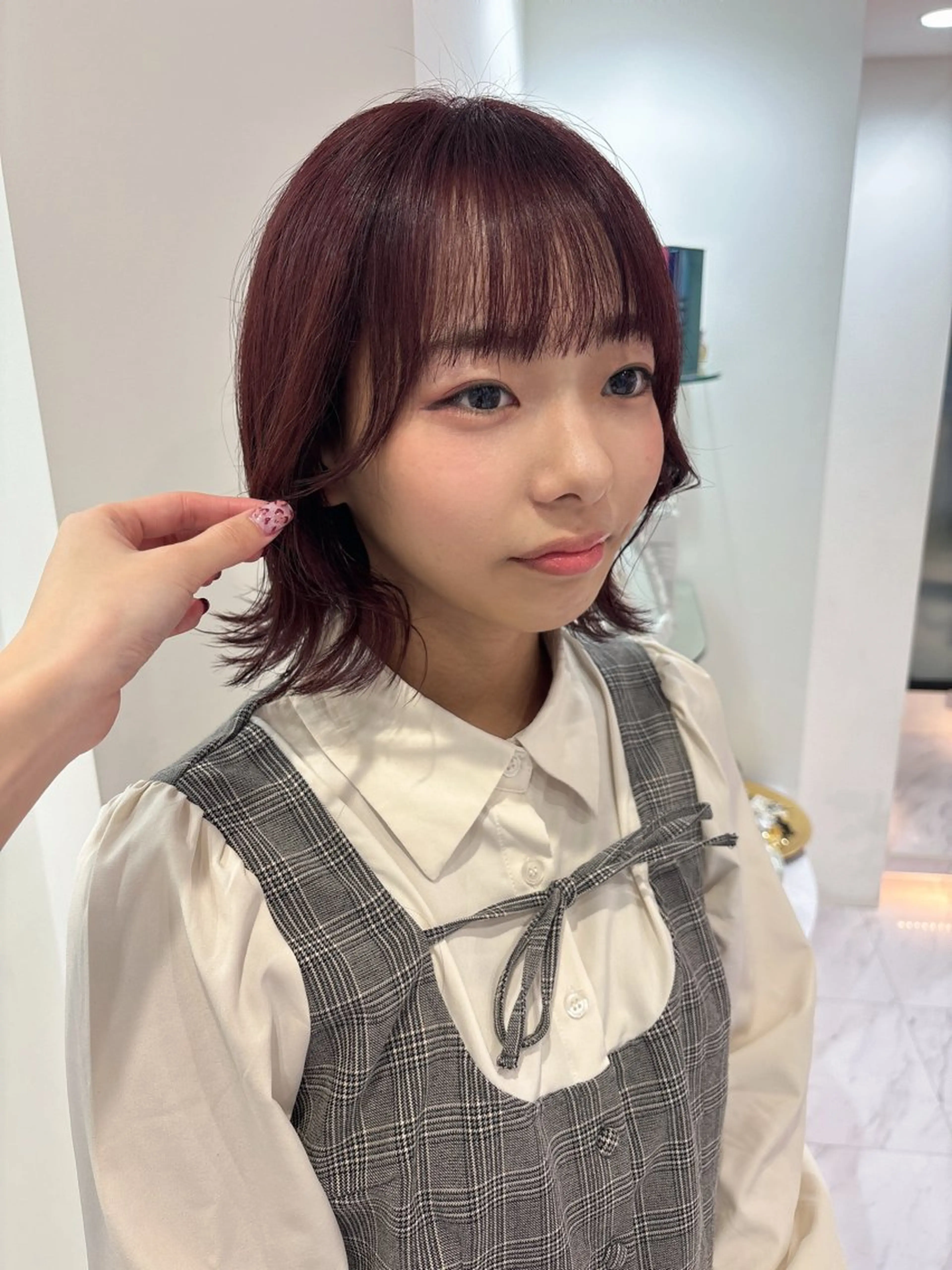 ミディアム カラー ブリーチ ダブルカラー ブリーチなしカラー パープルカラー レッドカラー SAYAKA 🍒／ボブ／暖色のヘアスタイル