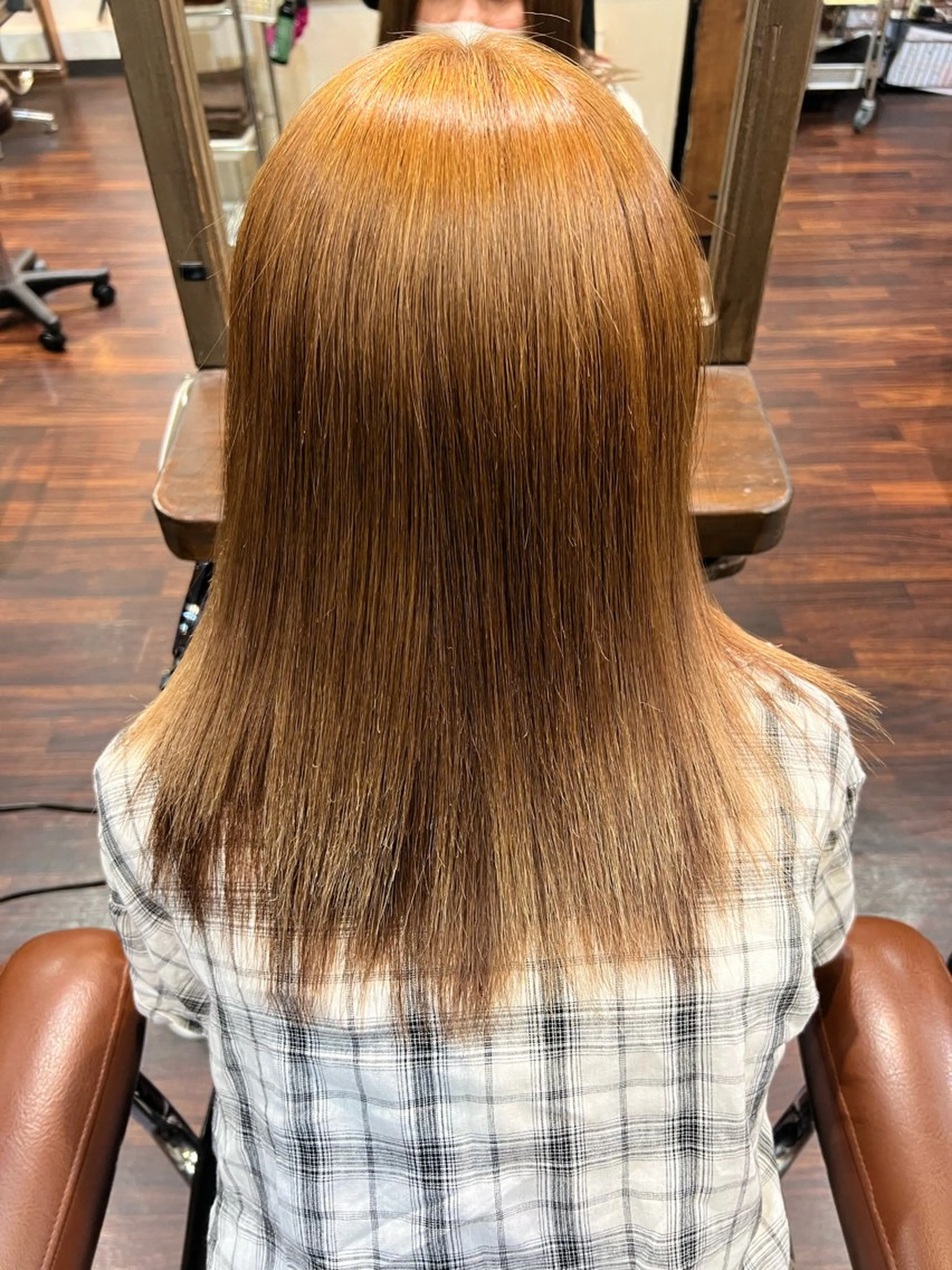 ミディアム カラー パーマ 伊東 颯のヘアスタイル