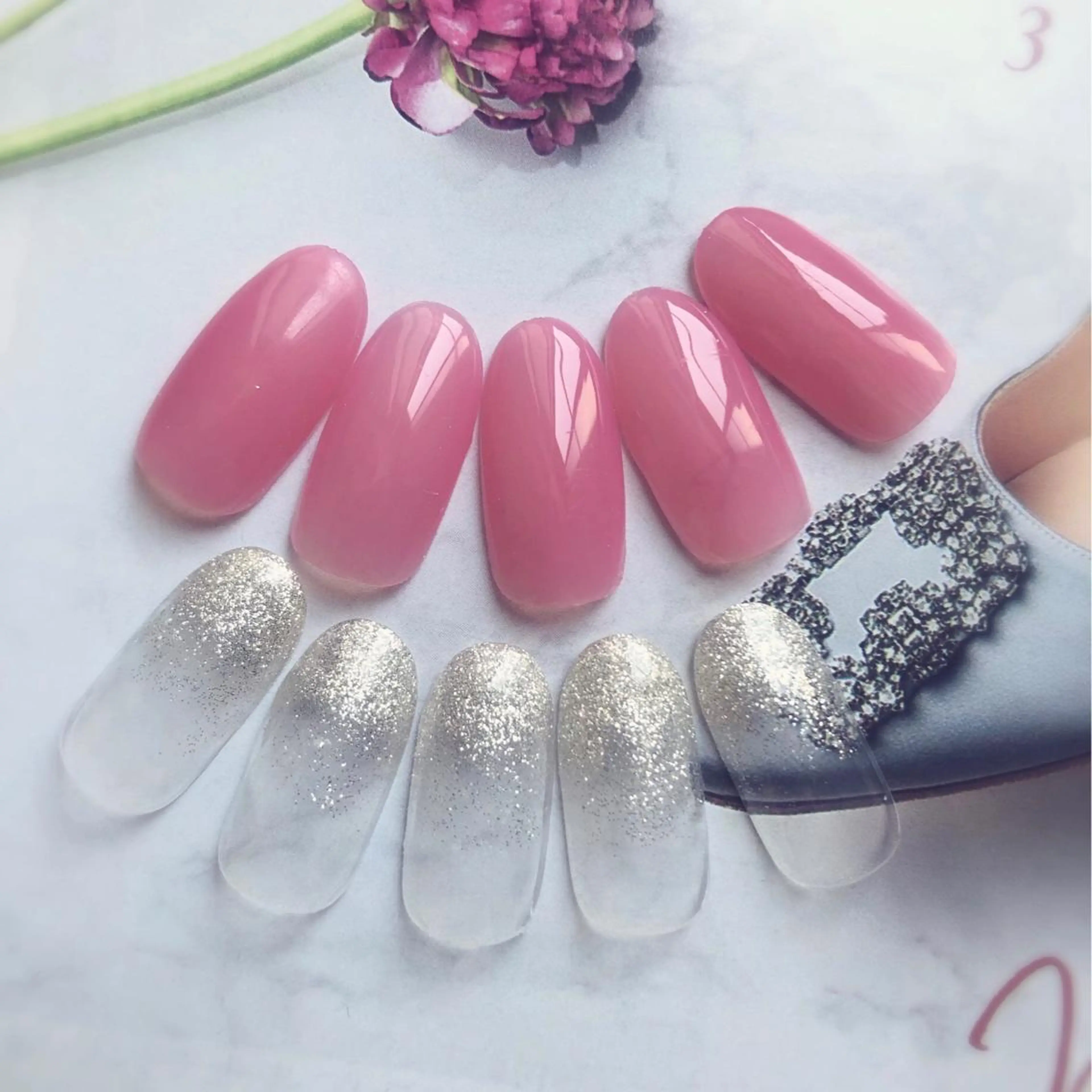 ネイル ラメ(グリッター) ラメグラデーション ワンカラーネイル S Sの眉毛・アイブロウイメージ