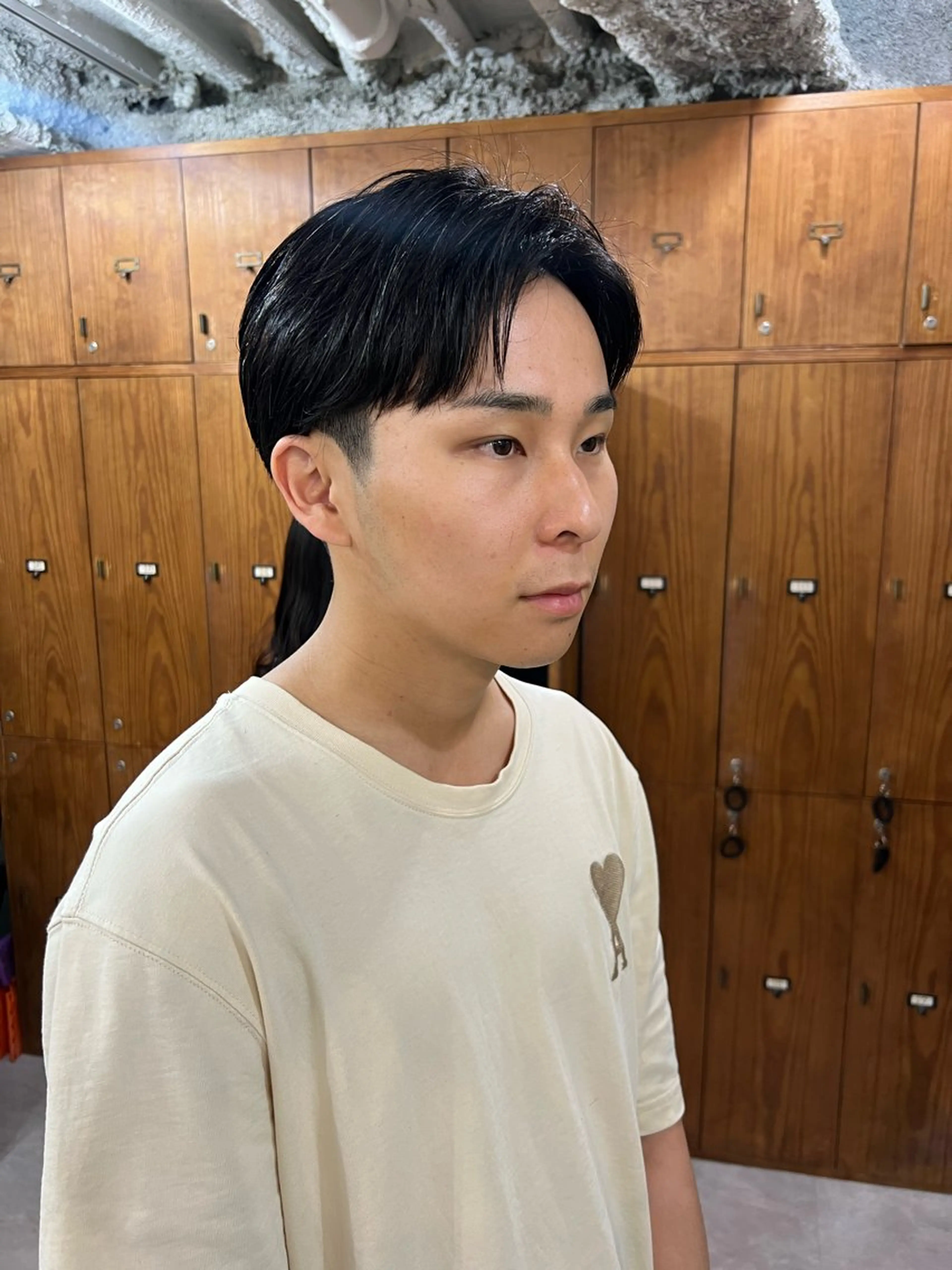 ショート メンズ メンズ職人/センター パート/富沢真斗のヘアスタイル