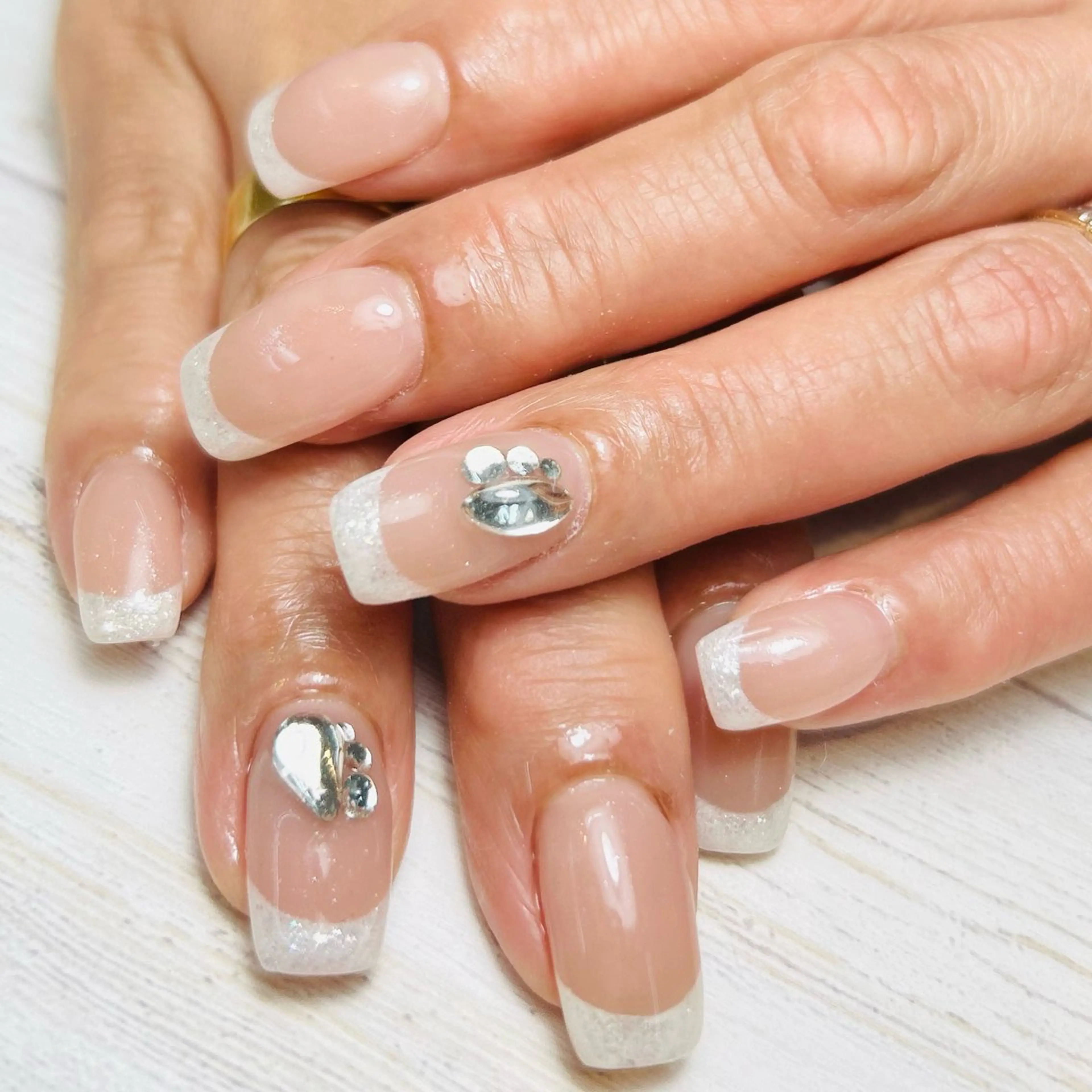 ネイル フレンチネイル 東十条muumii ネイルまつ毛のネイルデザイン