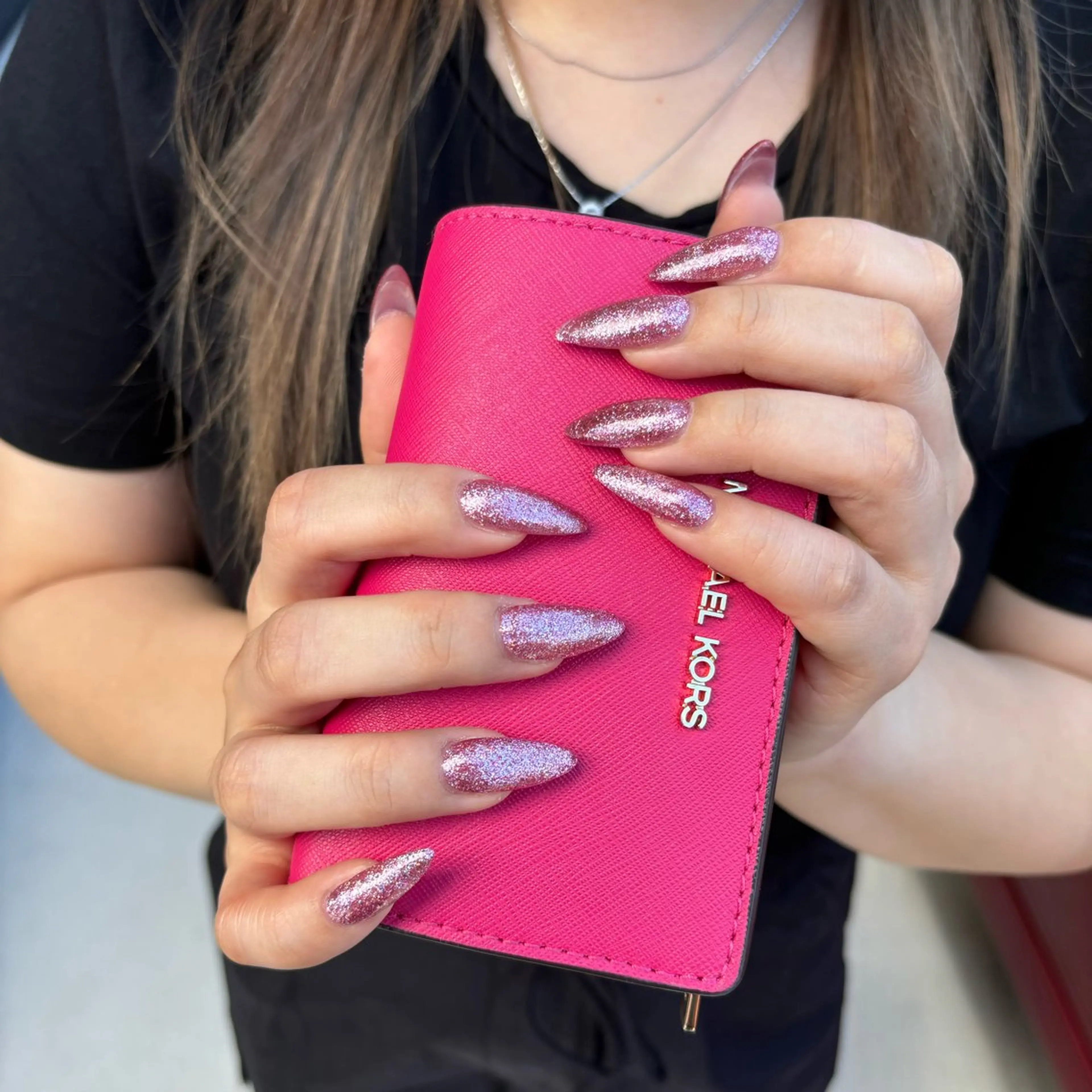 ネイル ラメ(グリッター) ワンカラーネイル ピンク ハンドネイル happiness nailのネイルデザイン