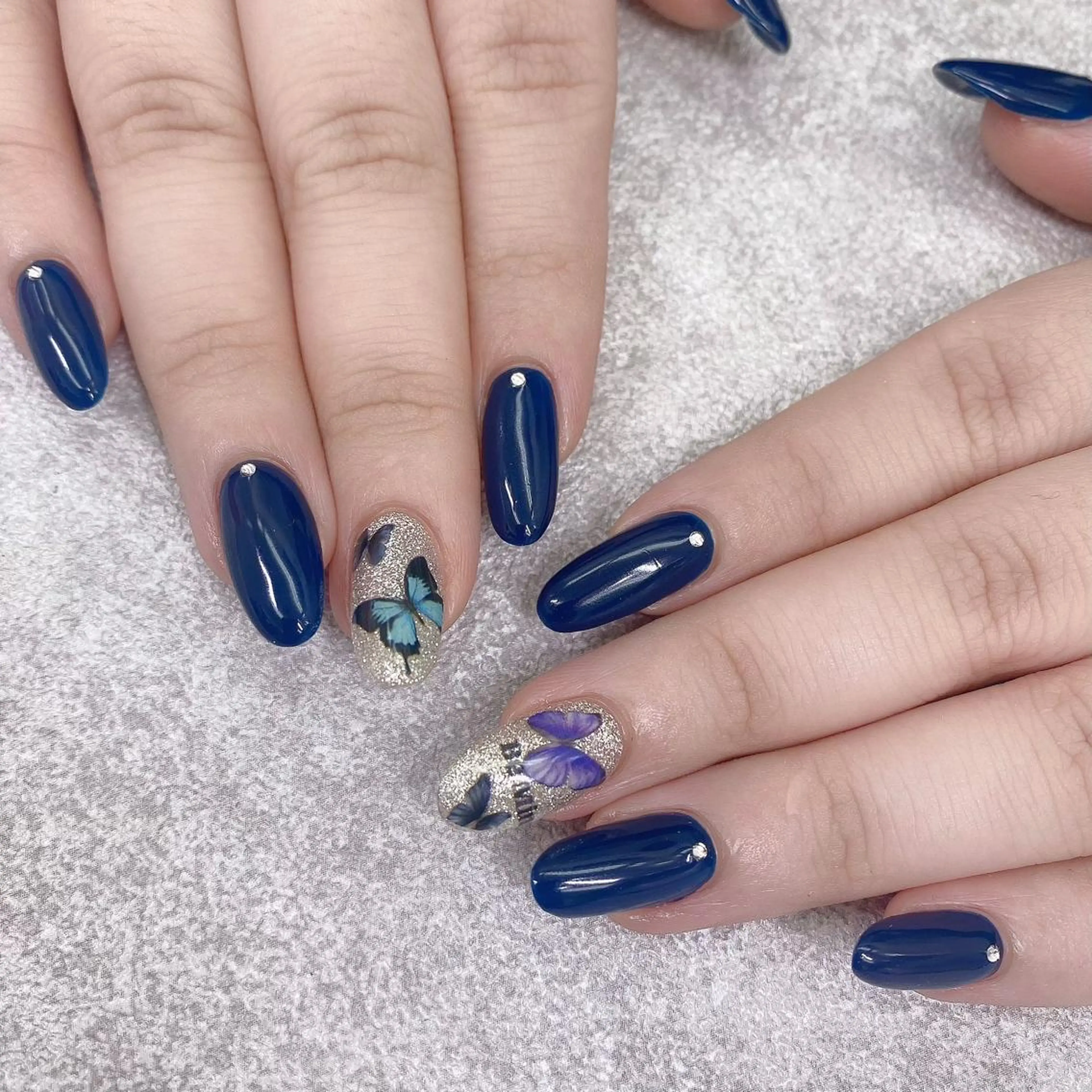 ネイル アートネイル ストーンネイル ナナイチゼロ I.Naoのネイルデザイン