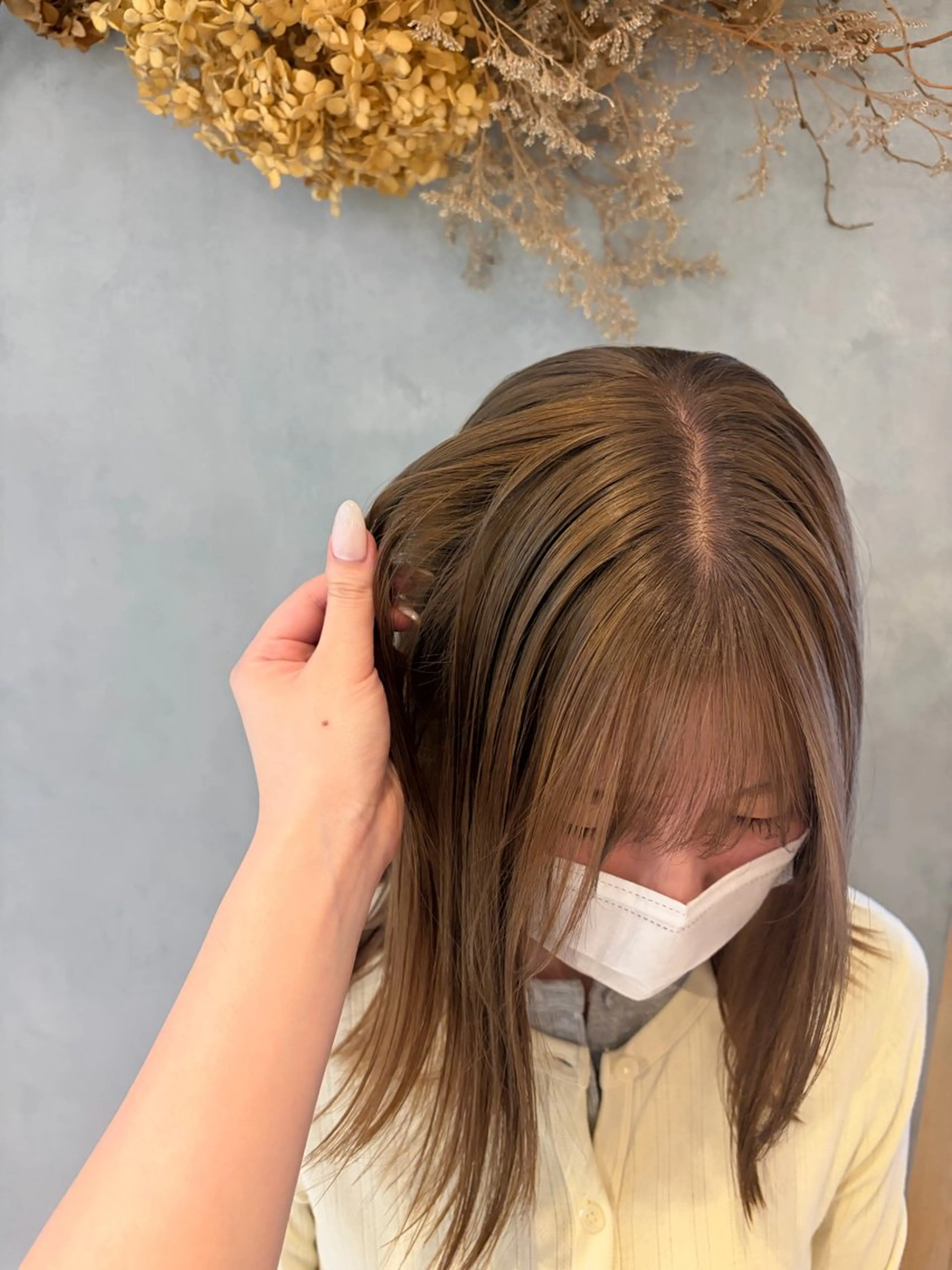 ミディアム ヘアカラー アイナ ROCCOのヘアスタイル