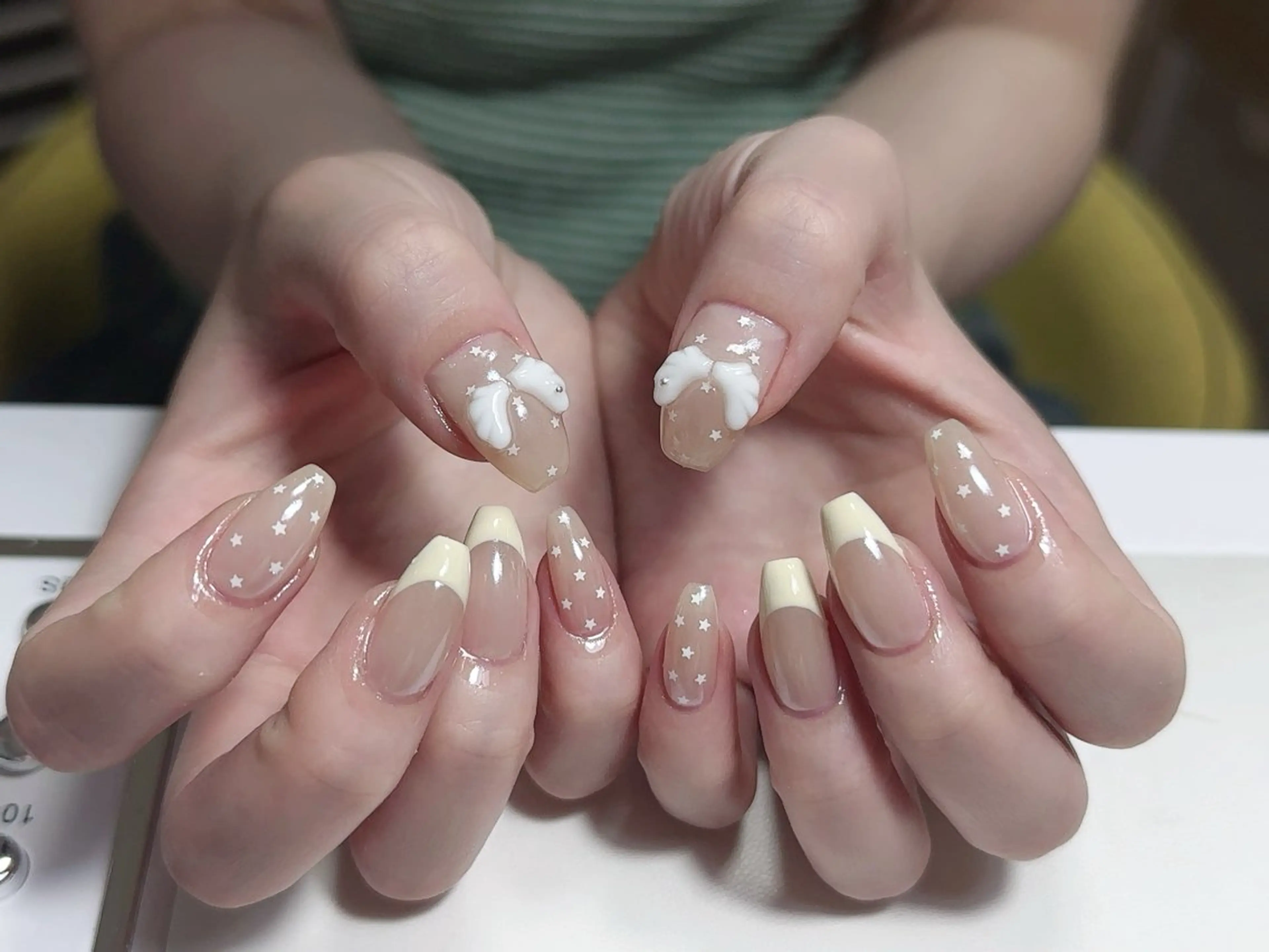 ネイル ハンドネイル NAIL CIRCLESのネイルデザイン