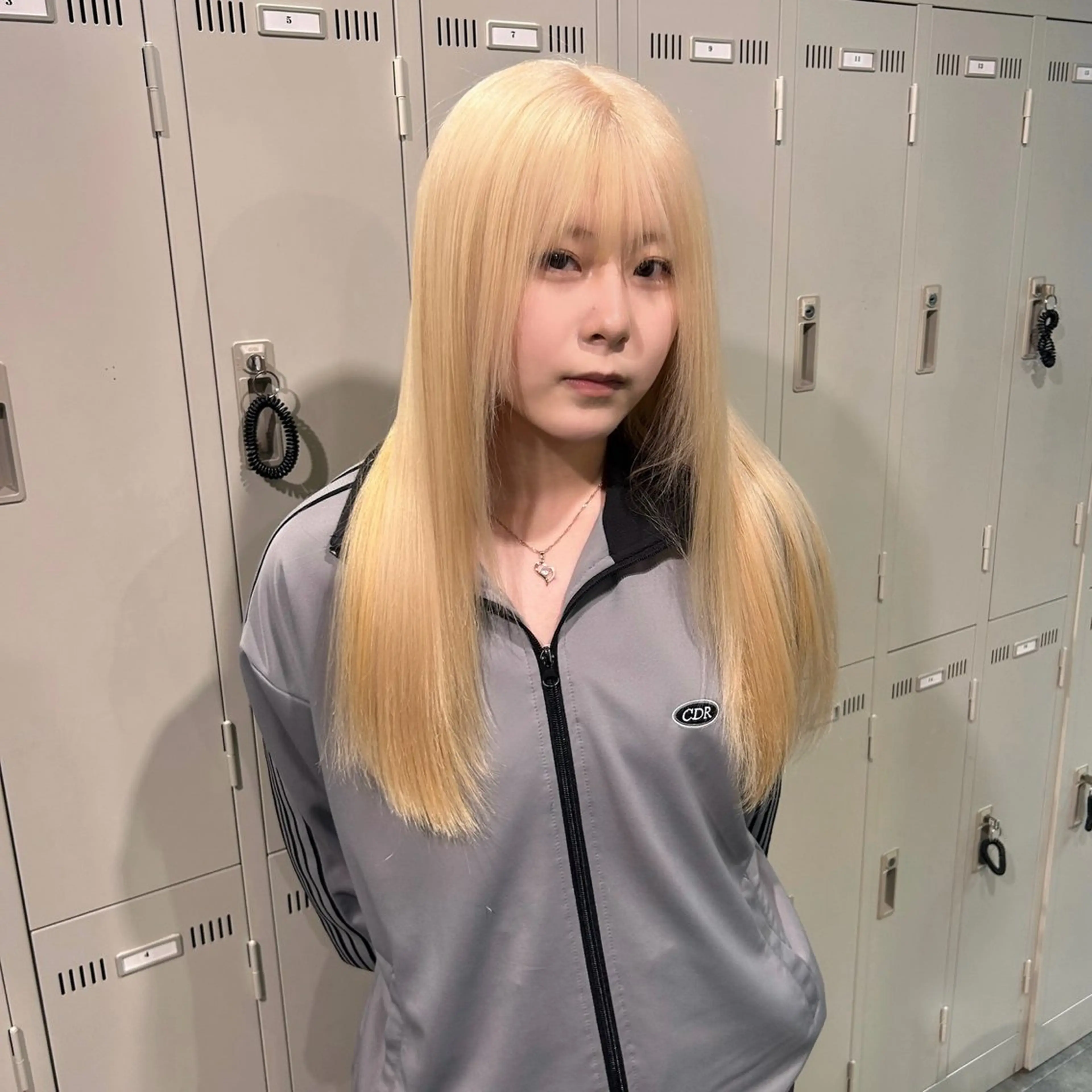 ロング カラー ブリーチ ダブルカラー ハイトーンカラー ヘアカラー トリートメント ヘアセット 【縮毛矯正ブリーチ】 MANATO🌈のヘアスタイル