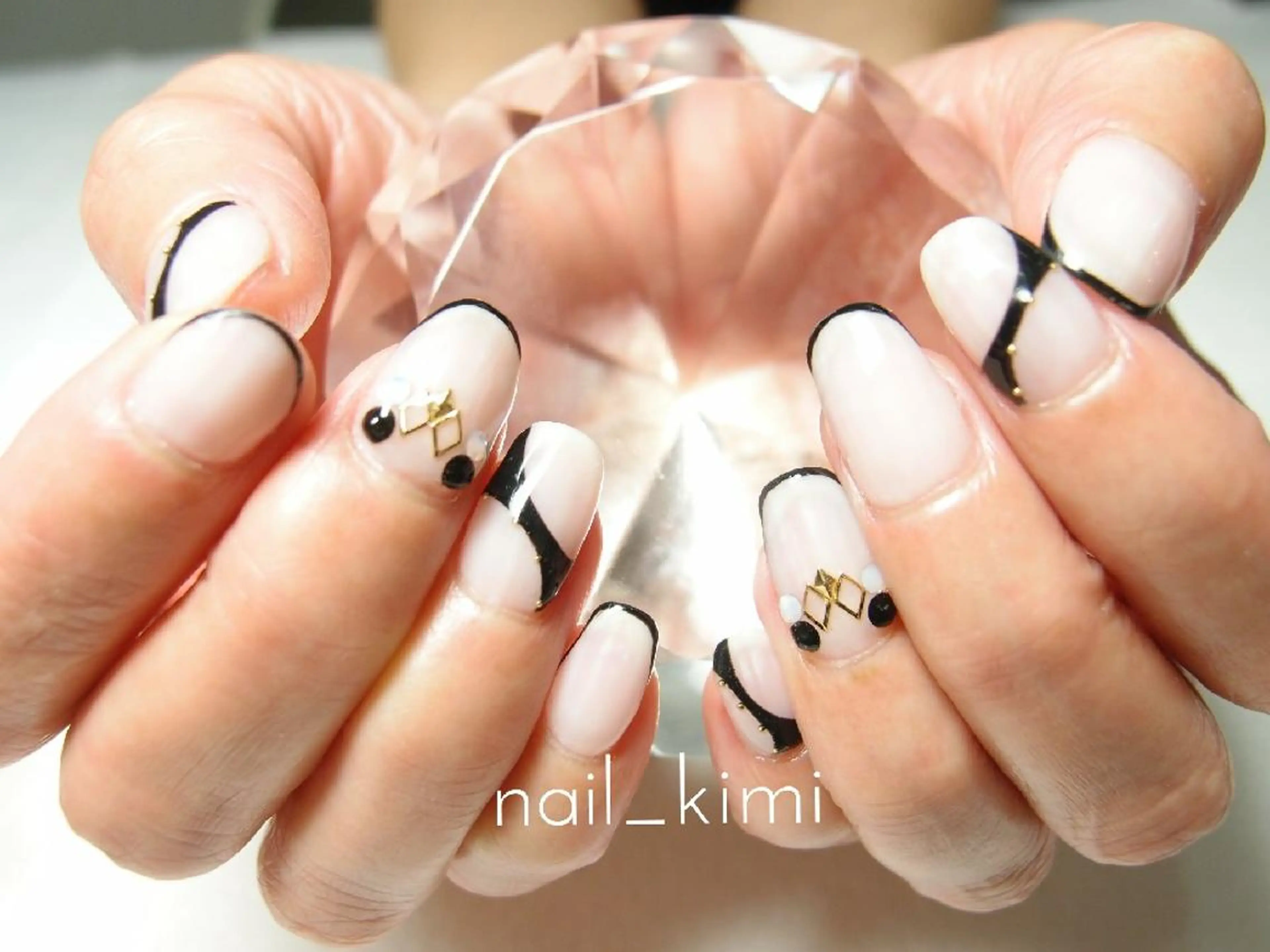 ネイル アートネイル ワンカラーネイル ETHOSENSE. kimikaのネイルデザイン