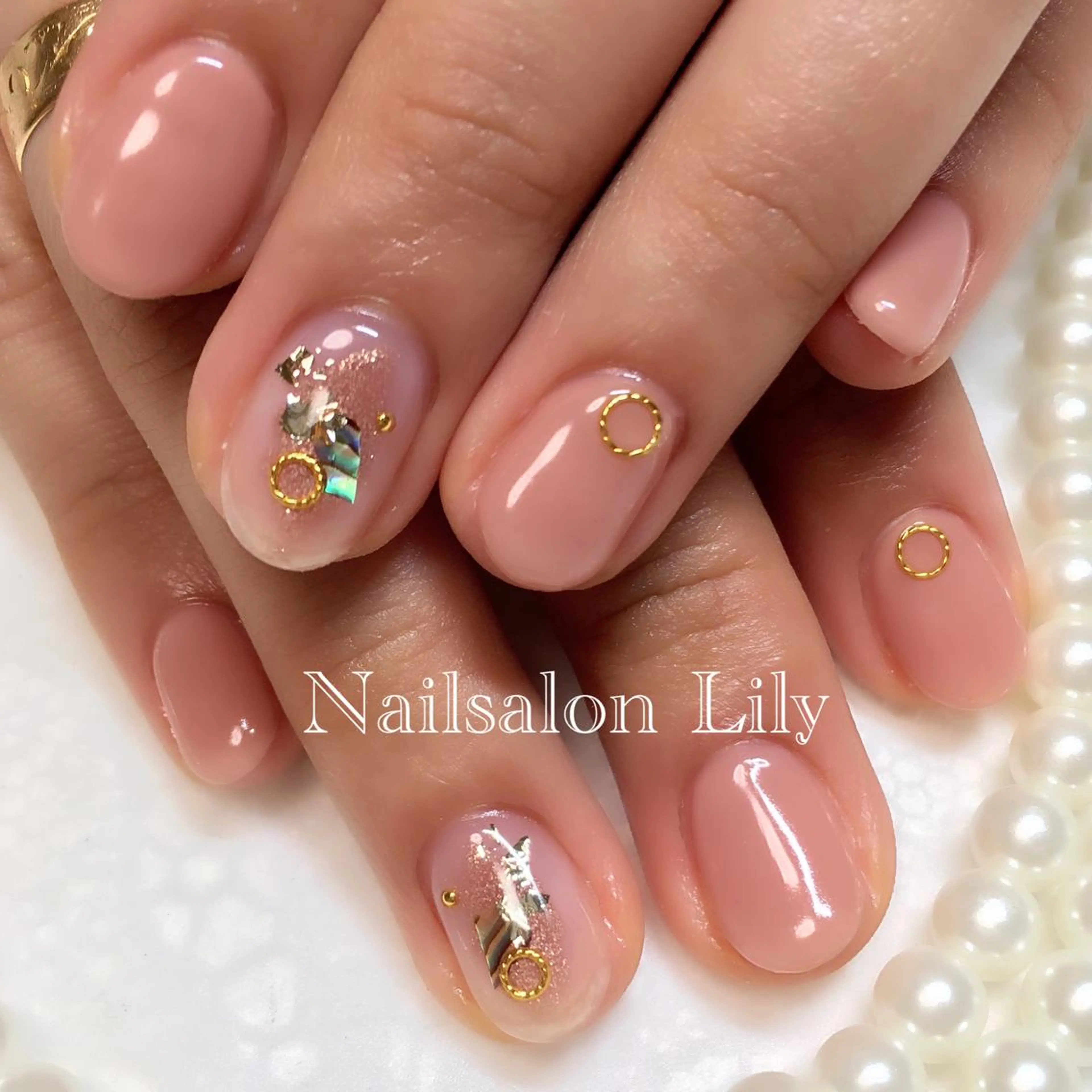 ネイル ニュアンスネイル Lily*nail 🌻Mii🌻のネイルデザイン