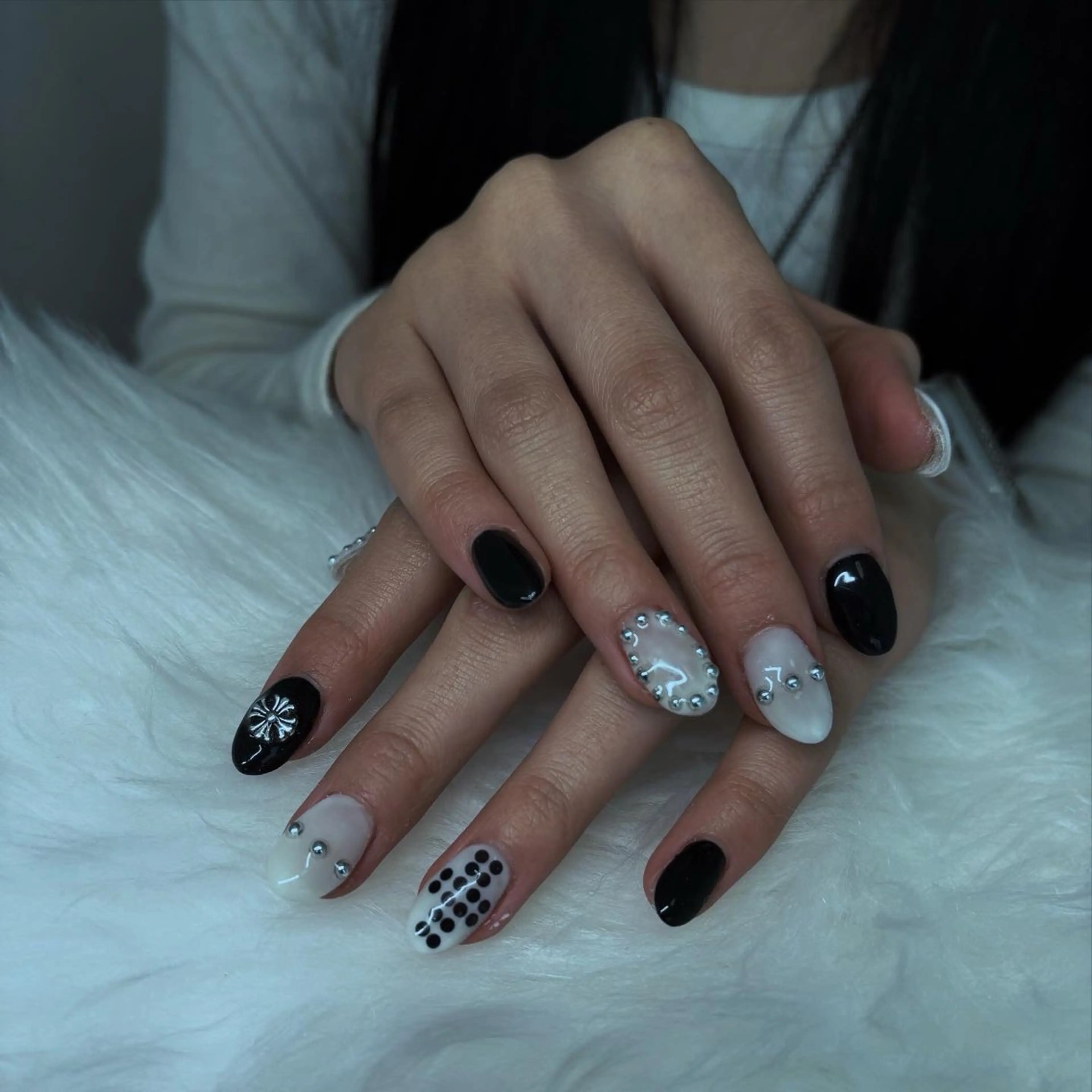 ネイル アートネイル 長さ出し フットネイル ハート キラキラネイル Vante梅田店所属・vante_aimi .パラジェル取扱店のネイルデザイン