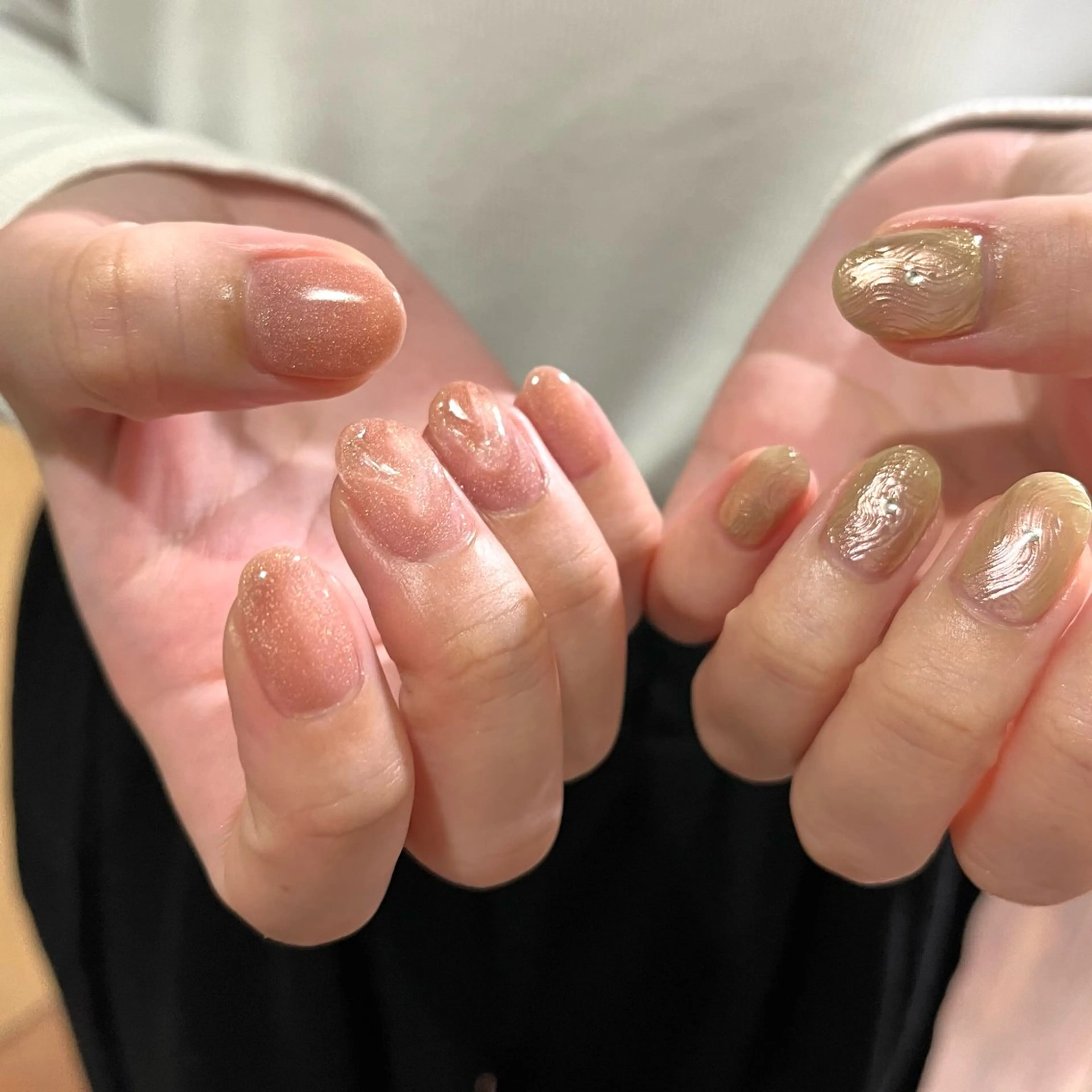 ネイル ミラーネイル paragel /a k i n aのネイルデザイン