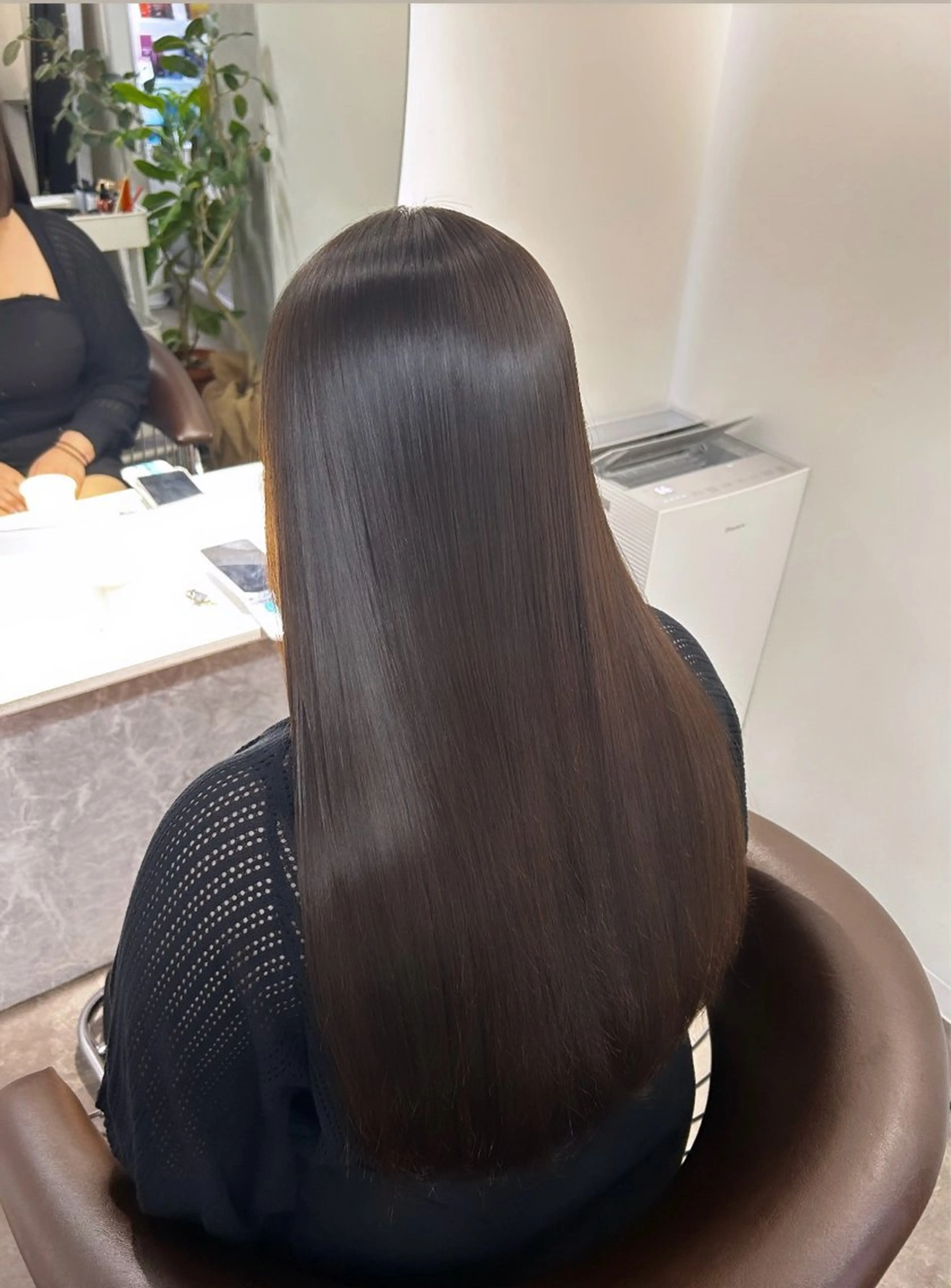 ロング 縮毛矯正 🎀髪ツヤカラー🎀 ──. HONOKAのヘアスタイル