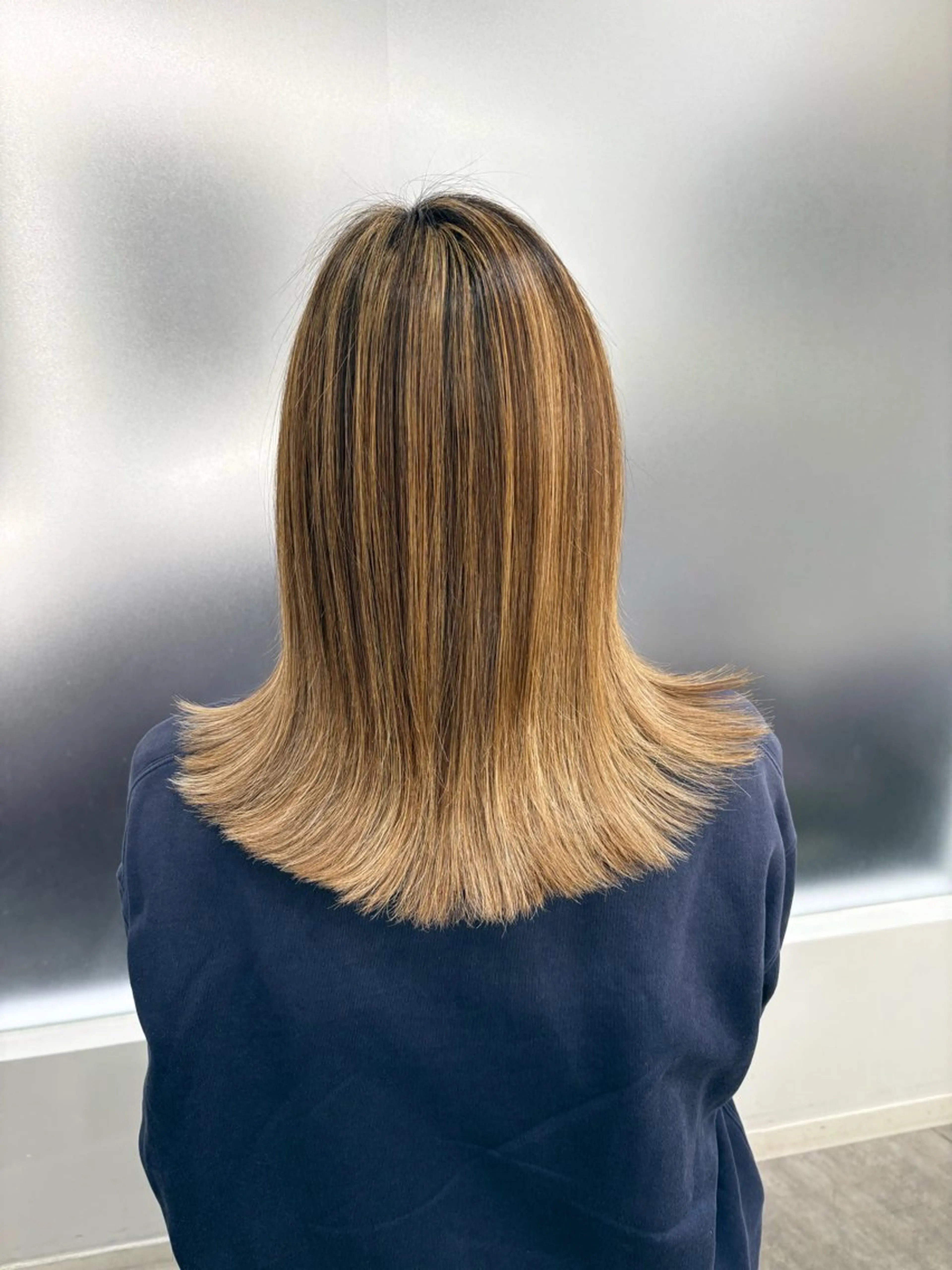 ショート カラー くさの しおりのヘアスタイル