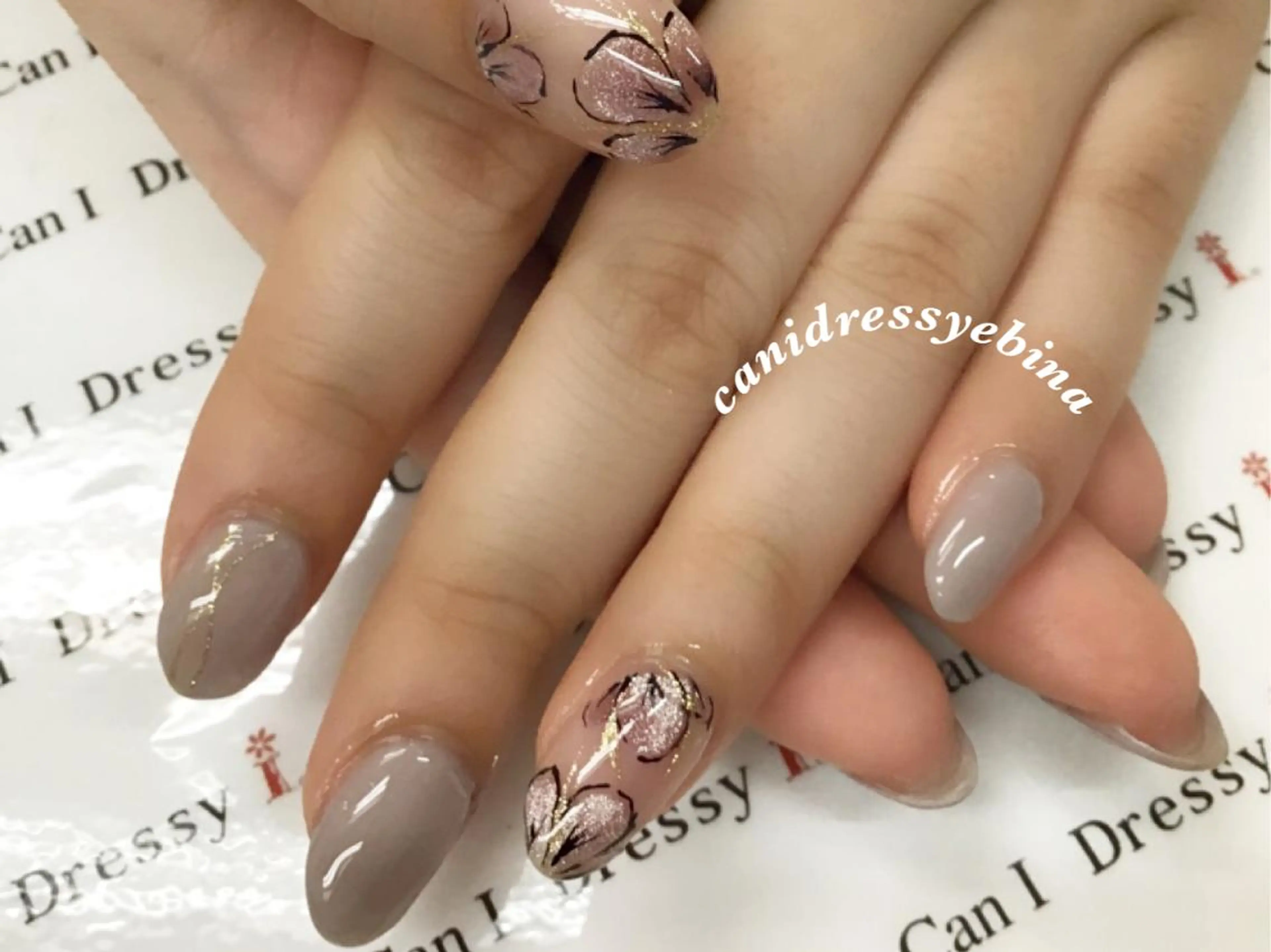 ネイル キャンアイドレッシー 海老名のネイルデザイン