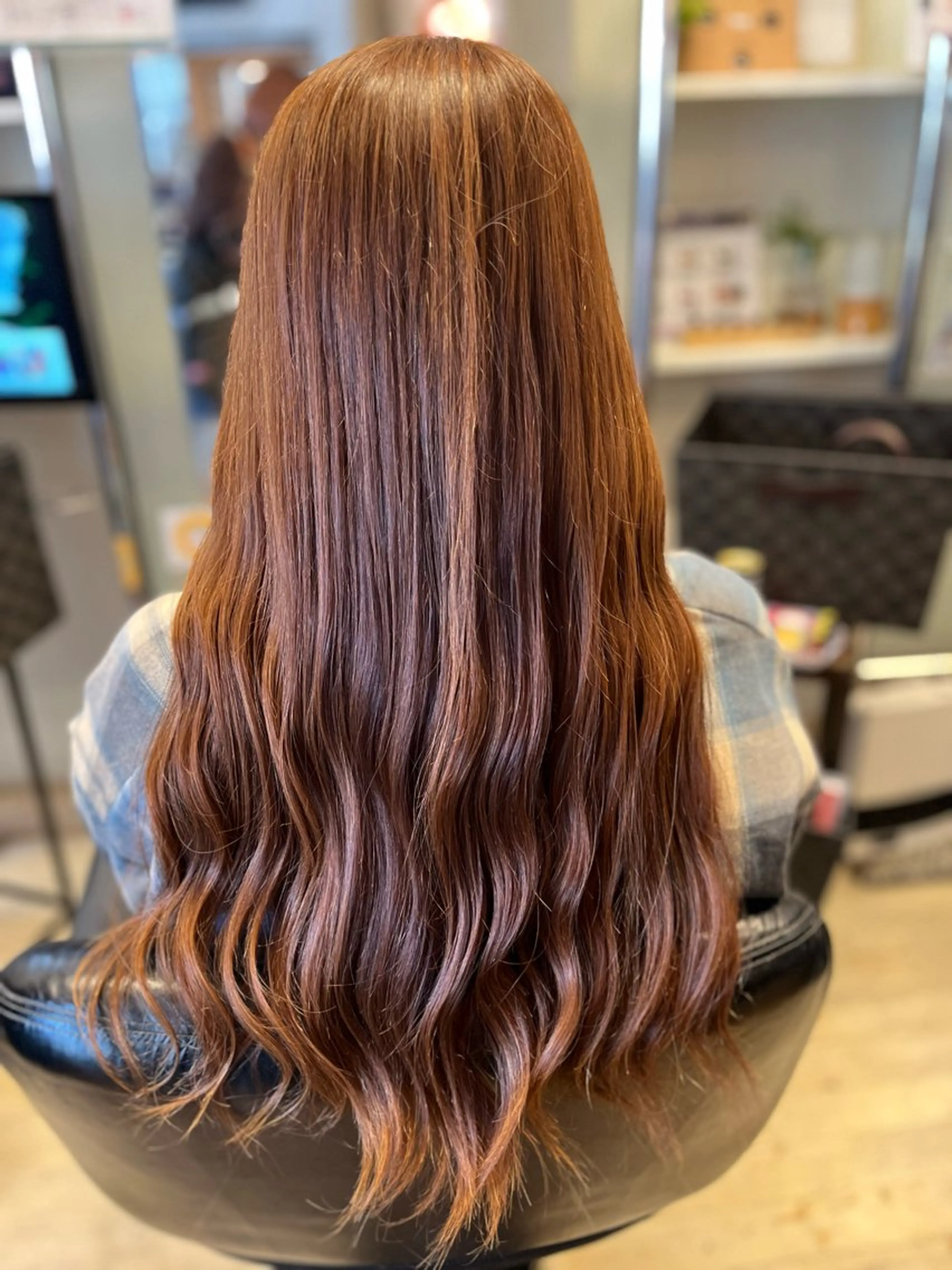 ロング カラー 矢崎 身江子のヘアスタイル