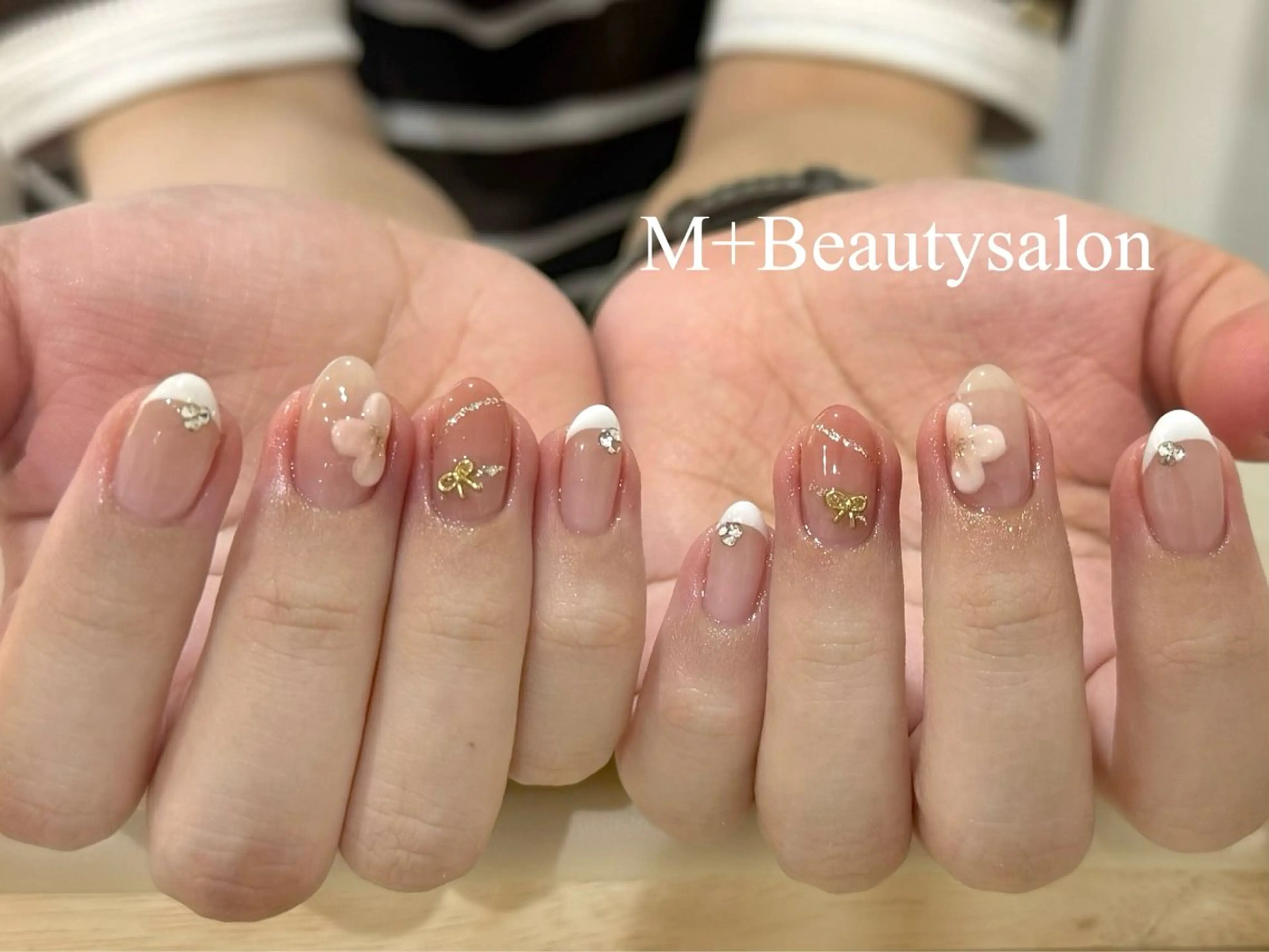 ネイル M+  Beauty Salonのネイルデザイン