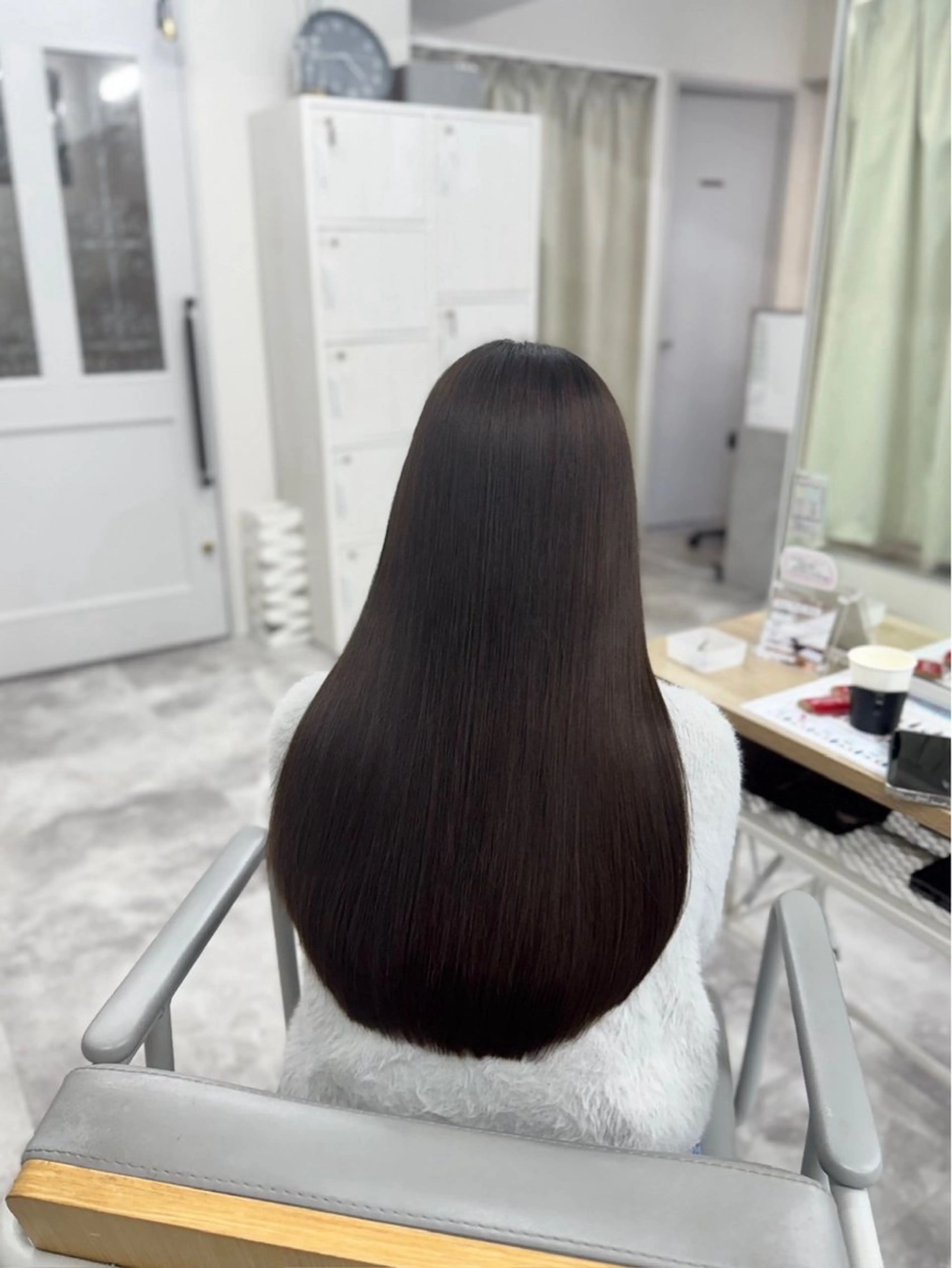 ロング カラー ブラウンカラー ダークブラウン ヘアカラー トリートメント 髪質改善Acero. shoyaのヘアスタイル