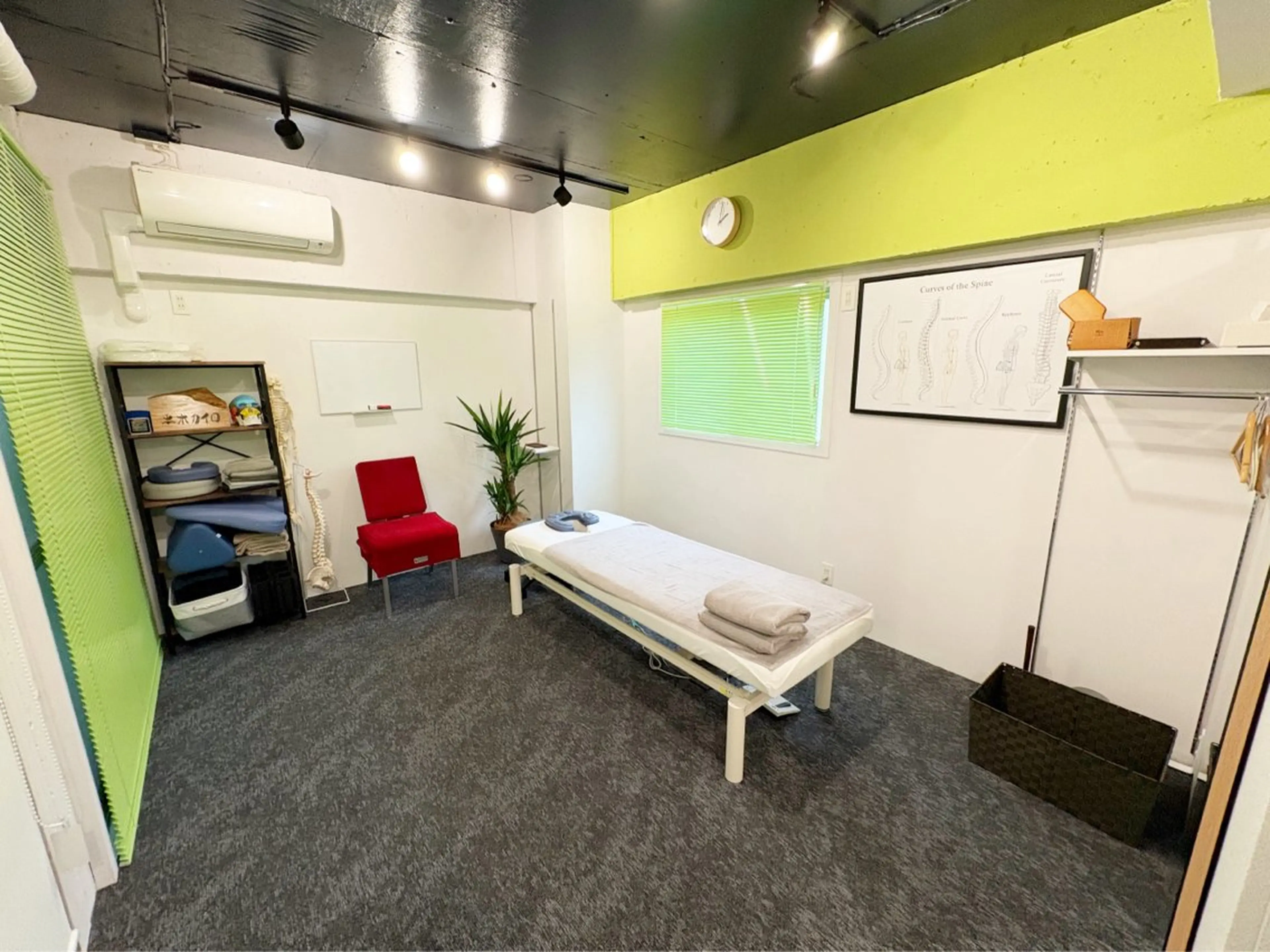 整体院 本木カイロ 【中央区薬院】のエステ・リラクイメージ