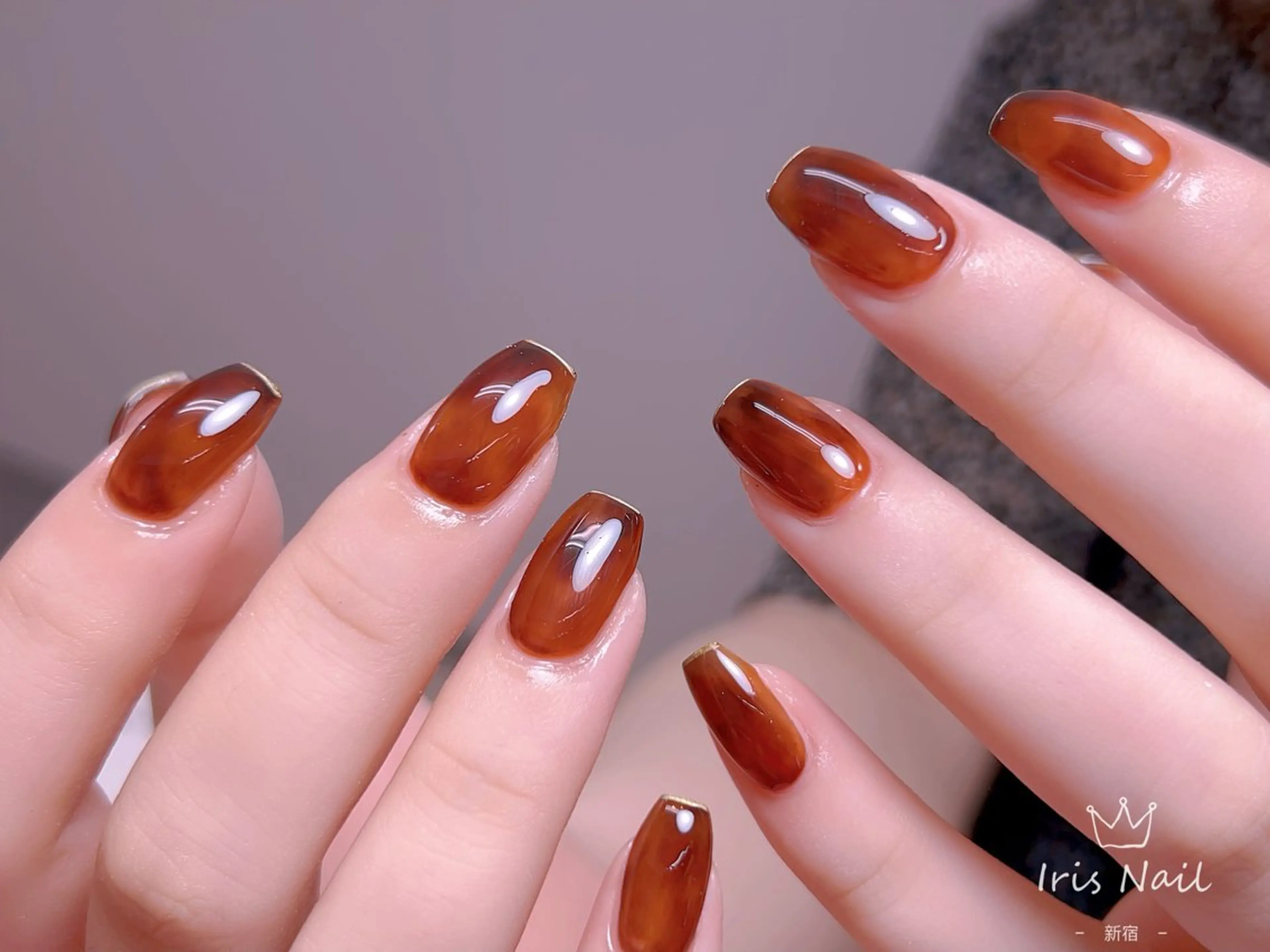 ネイル フレンチネイル ジェルネイル グラデーション 韓国ネイル マグネットネイル ハンドネイル 【長さ出し】 IRIS NAILのネイルデザイン