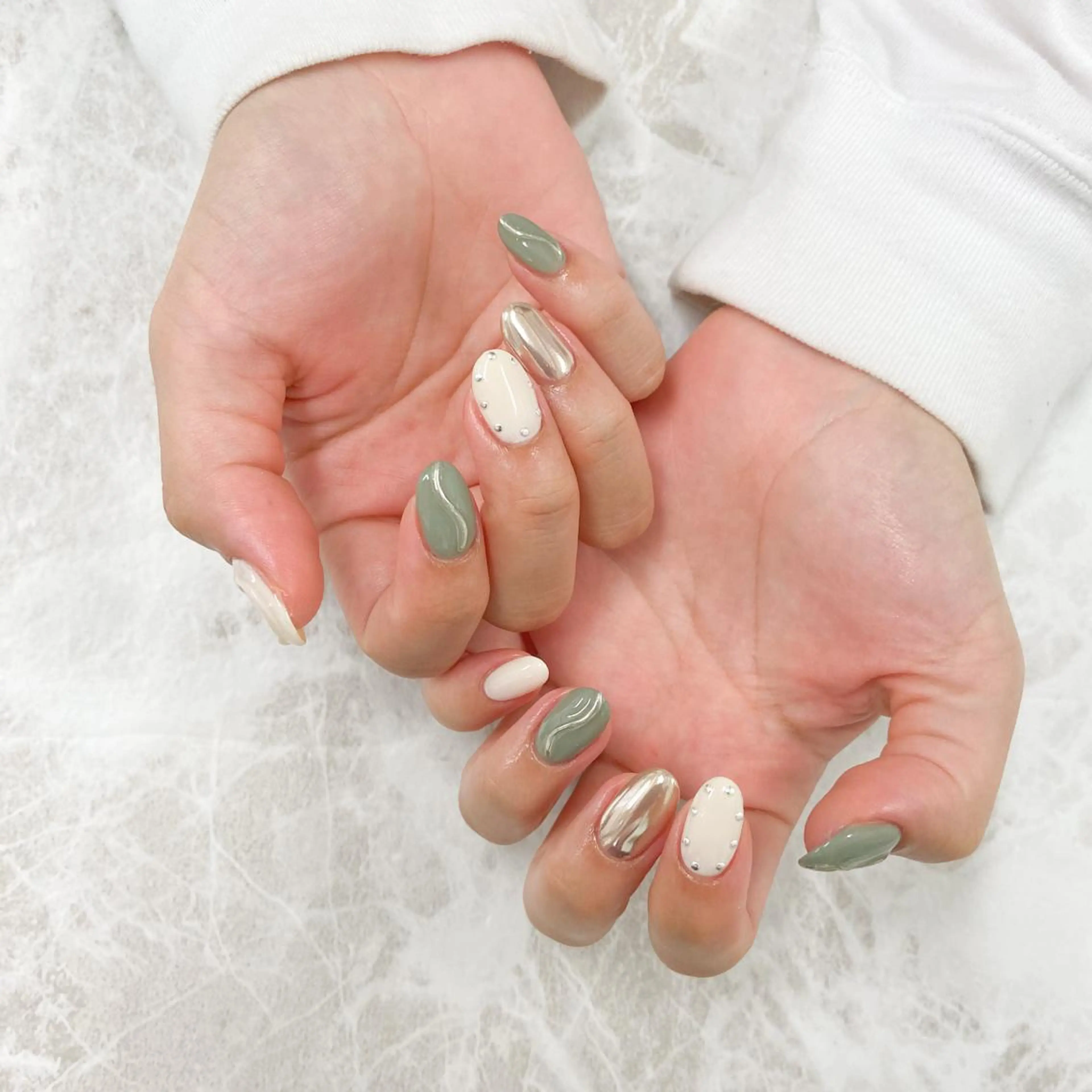 ネイル 黒沢 直子のネイルデザイン