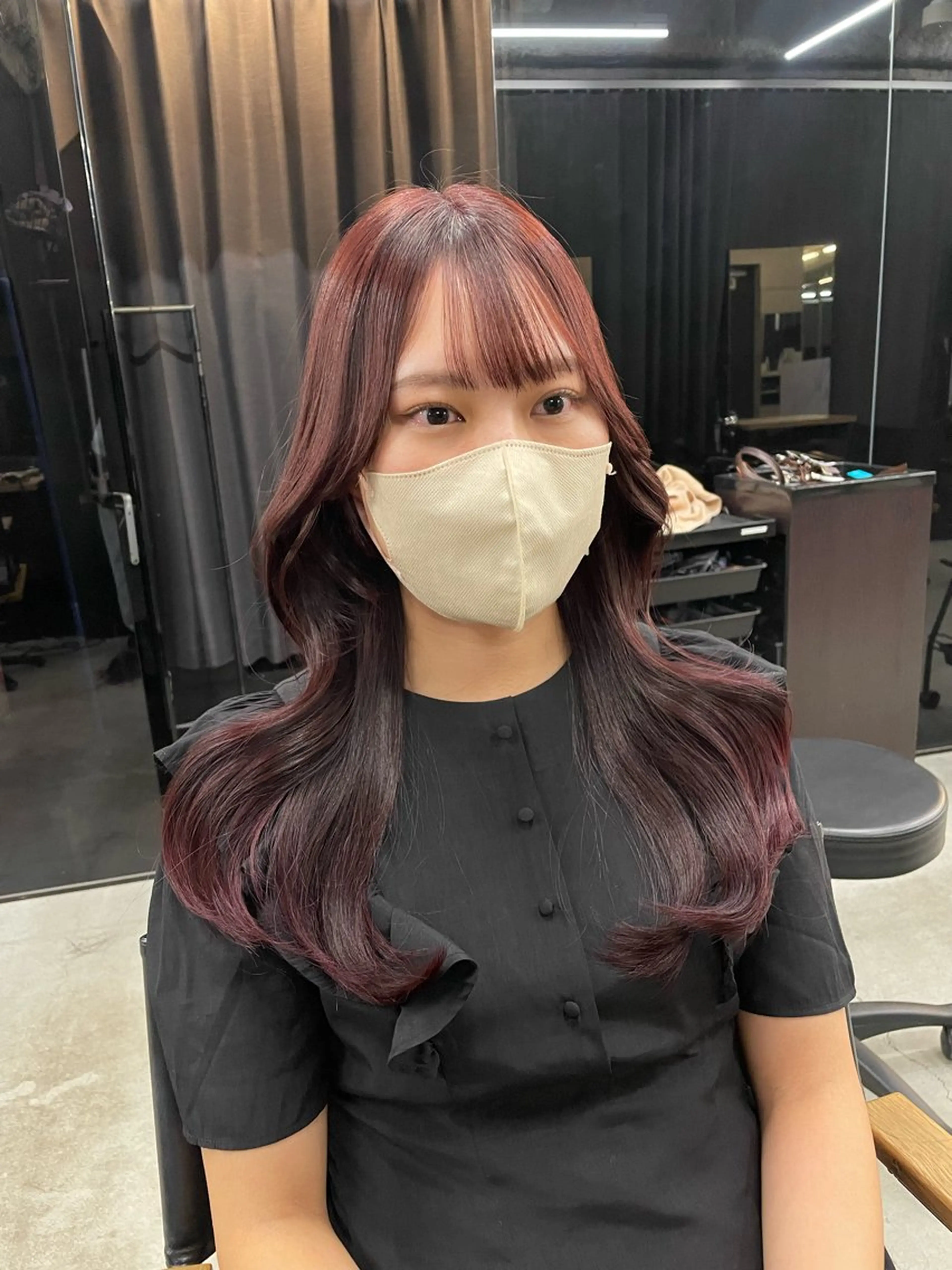 ロング 伊藤 莉奈　韓国ヘアのヘアスタイル