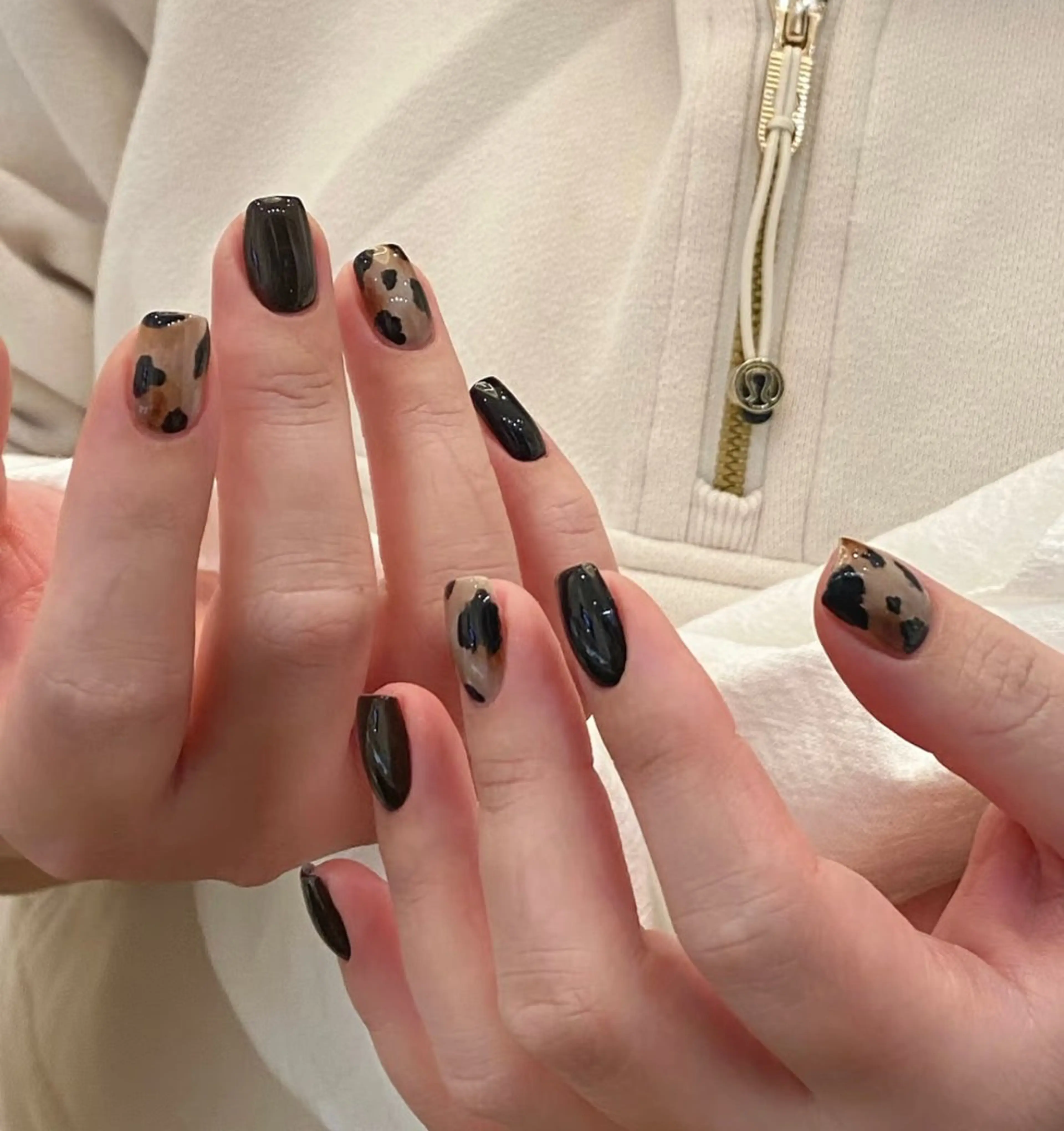 ネイル ハンドネイル ハンドケア 🍑 momo_nailのネイルデザイン