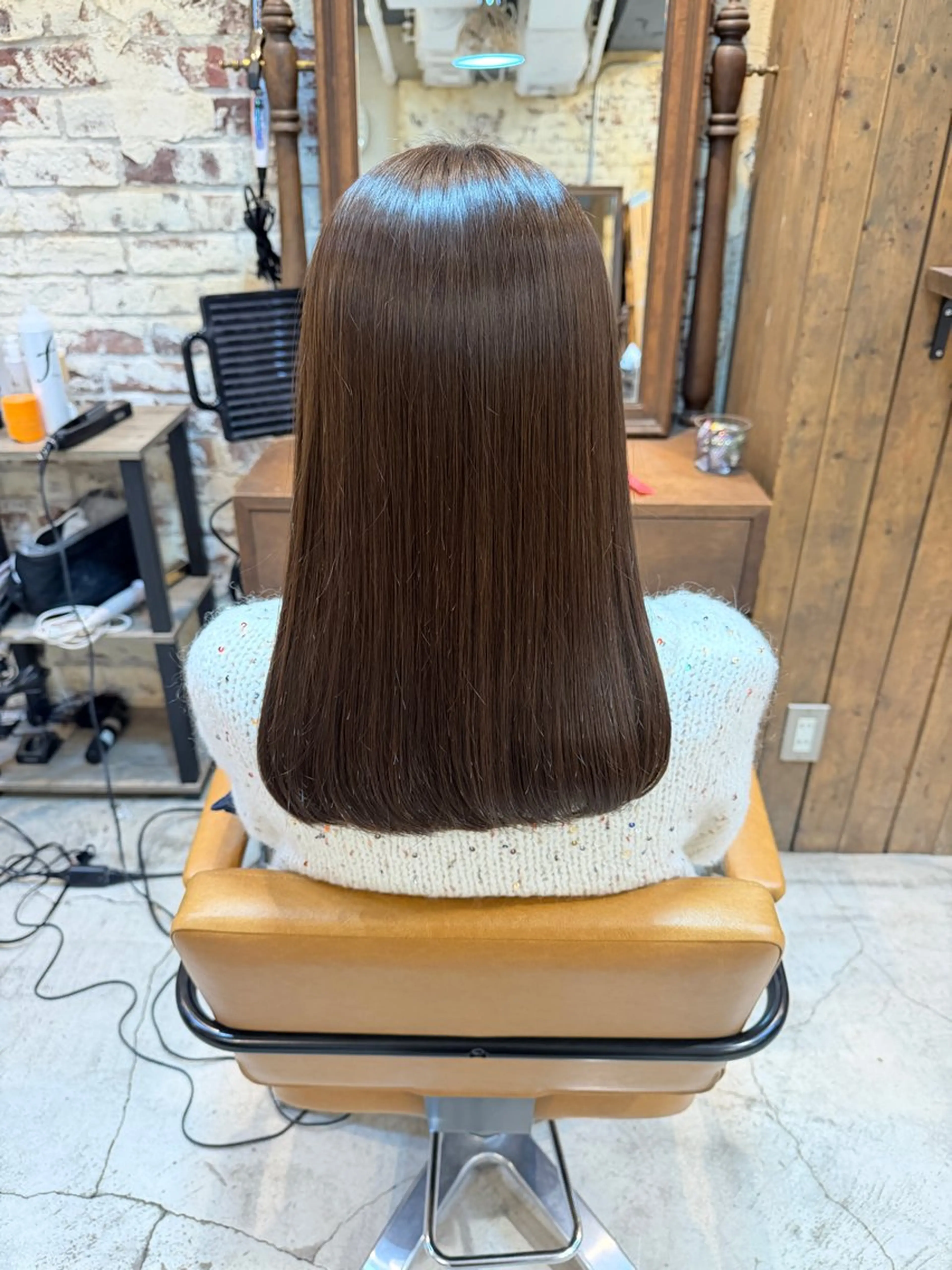 ロング カラー アッシュ アッシュブラウン ブラウンカラー 髪質改善 縮毛矯正 カット ヘアカラー トリートメント 七井 香奈 (なないかな)のヘアスタイル