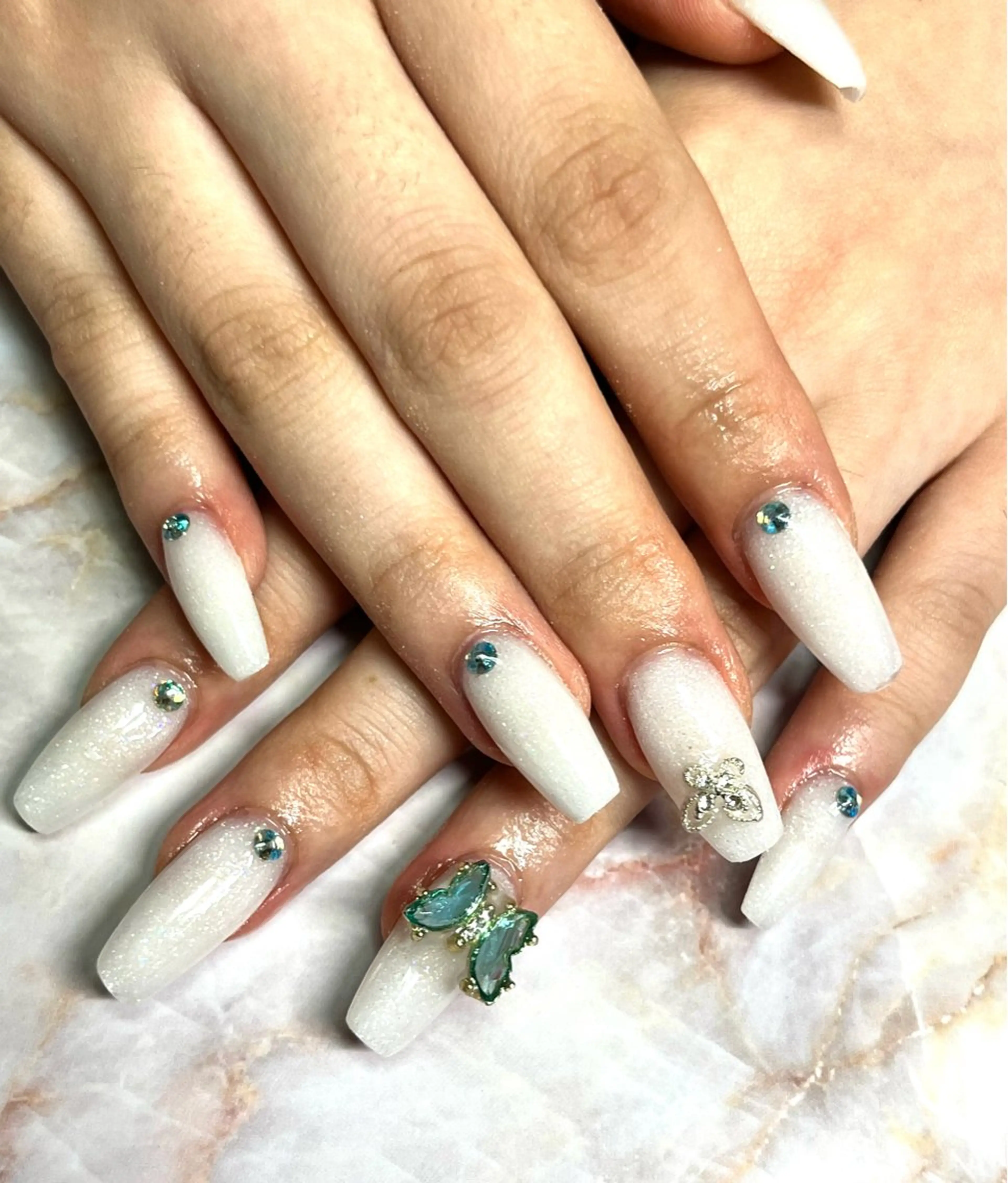 ネイル plaisir プレジールネイルのネイルデザイン
