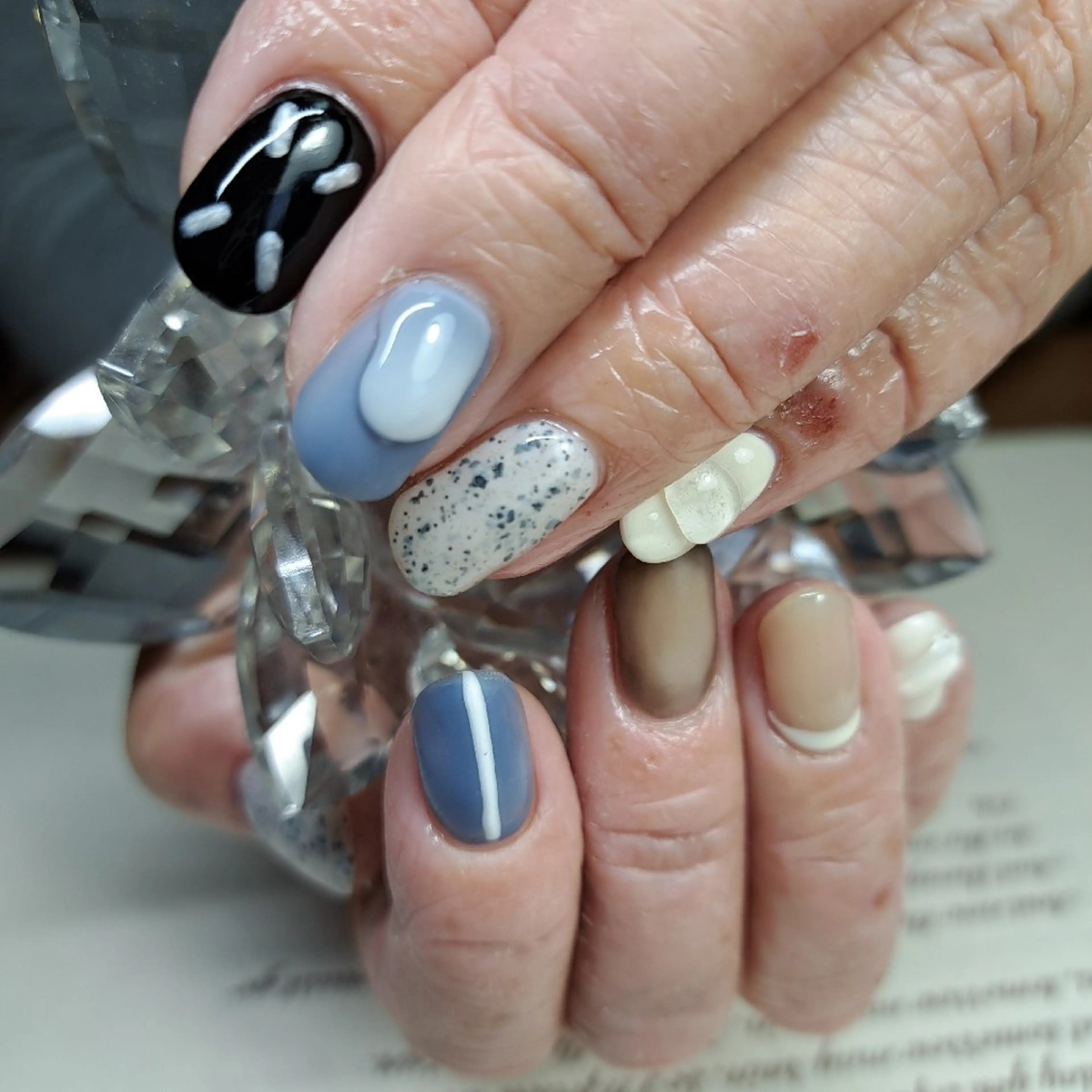 ネイル ハンドネイル HAYASHI  Nのネイルデザイン