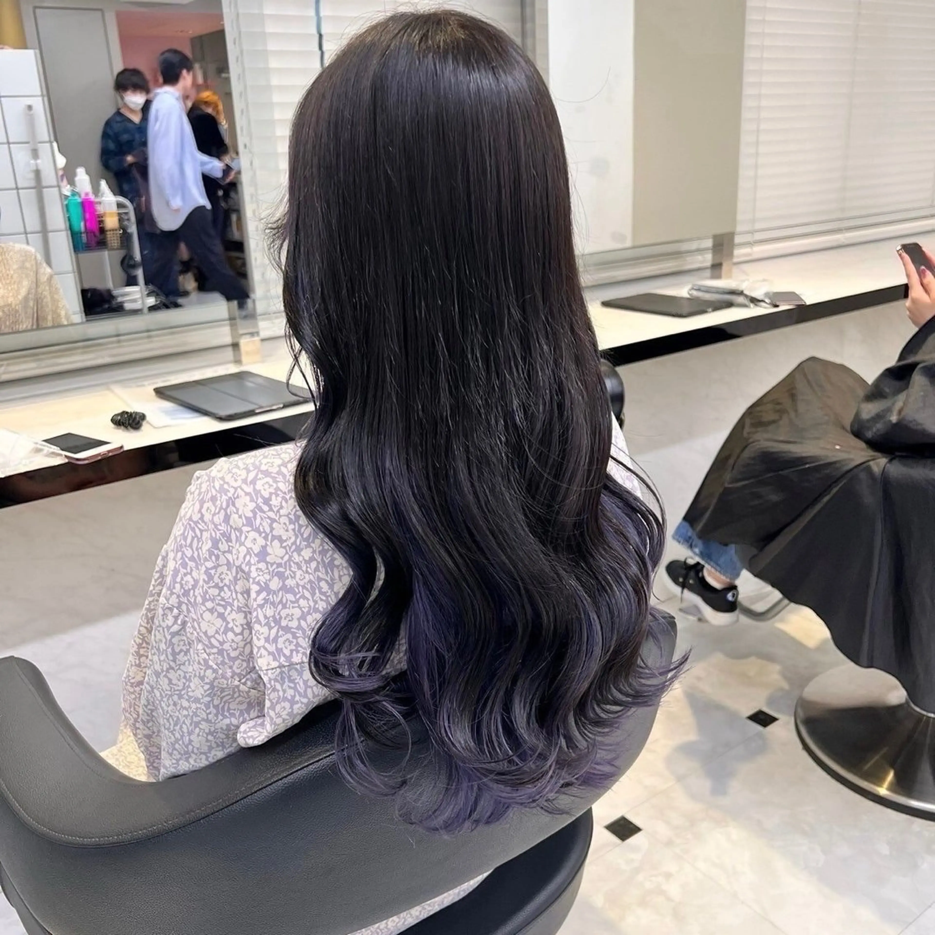 セミロング カラー ヘアアレンジ ブリーチ 髪質改善 似合わせカット 🫧モテる💗ダメー ジレスハイトーン🫧のヘアスタイル