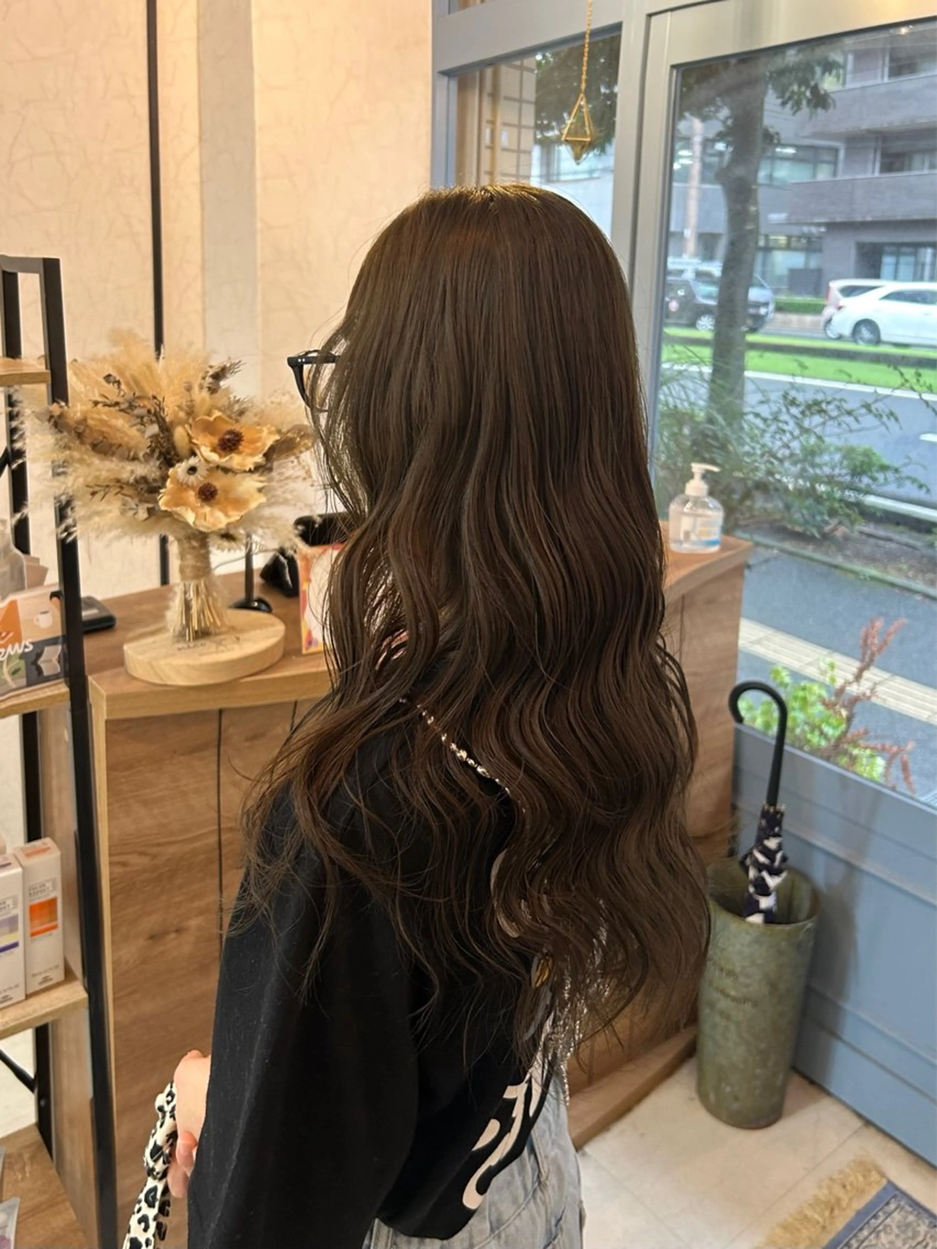 レディース限定 ☆カット +コスメパーマ+トリートメント☆ 🧤の写真