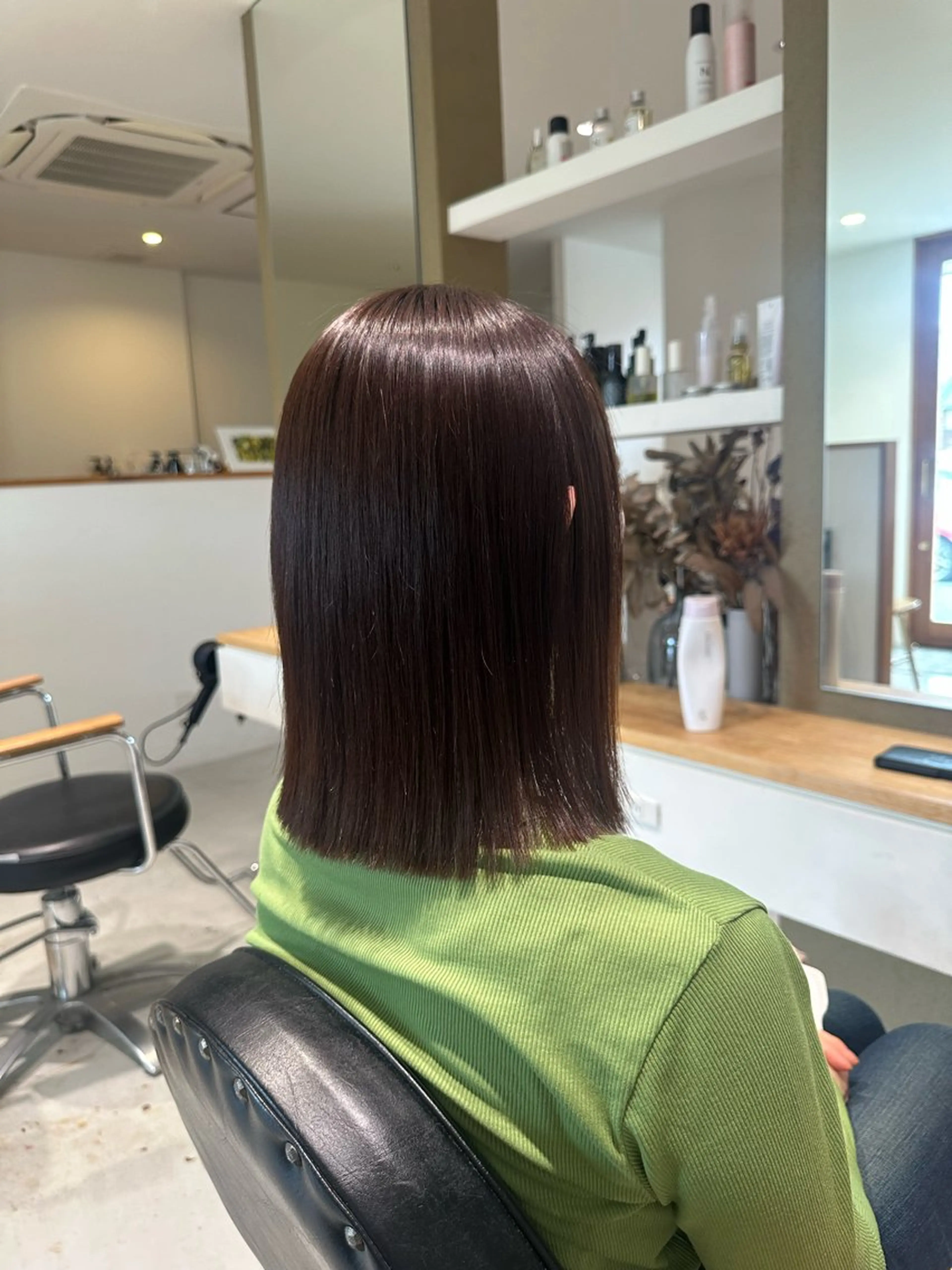 ミディアム 縮毛矯正 カット 縮毛矯正 レイヤー/蟹江/ くすみカラー/川口のヘアスタイル