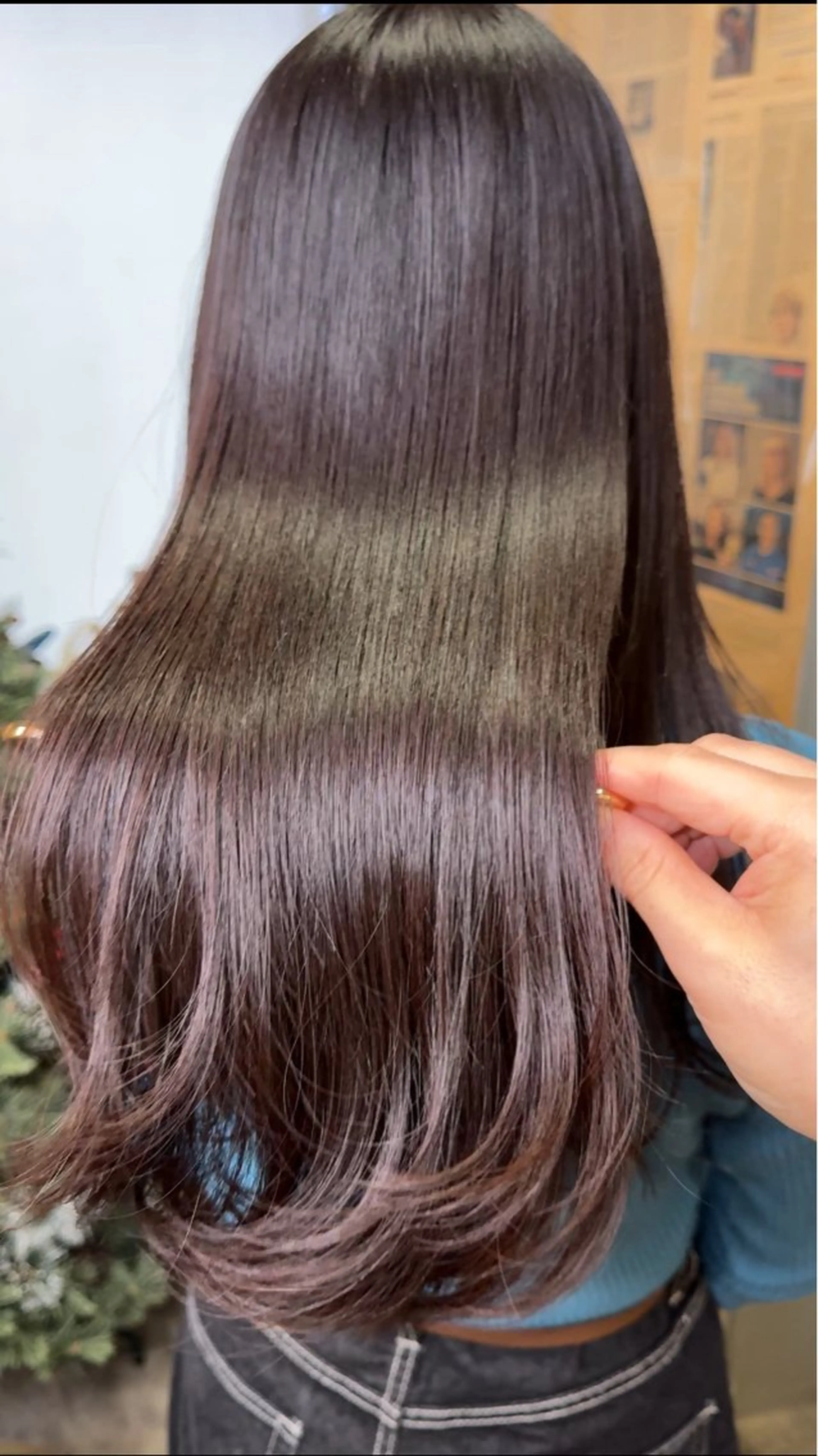 セミロング カラー Chic シックのヘアスタイル