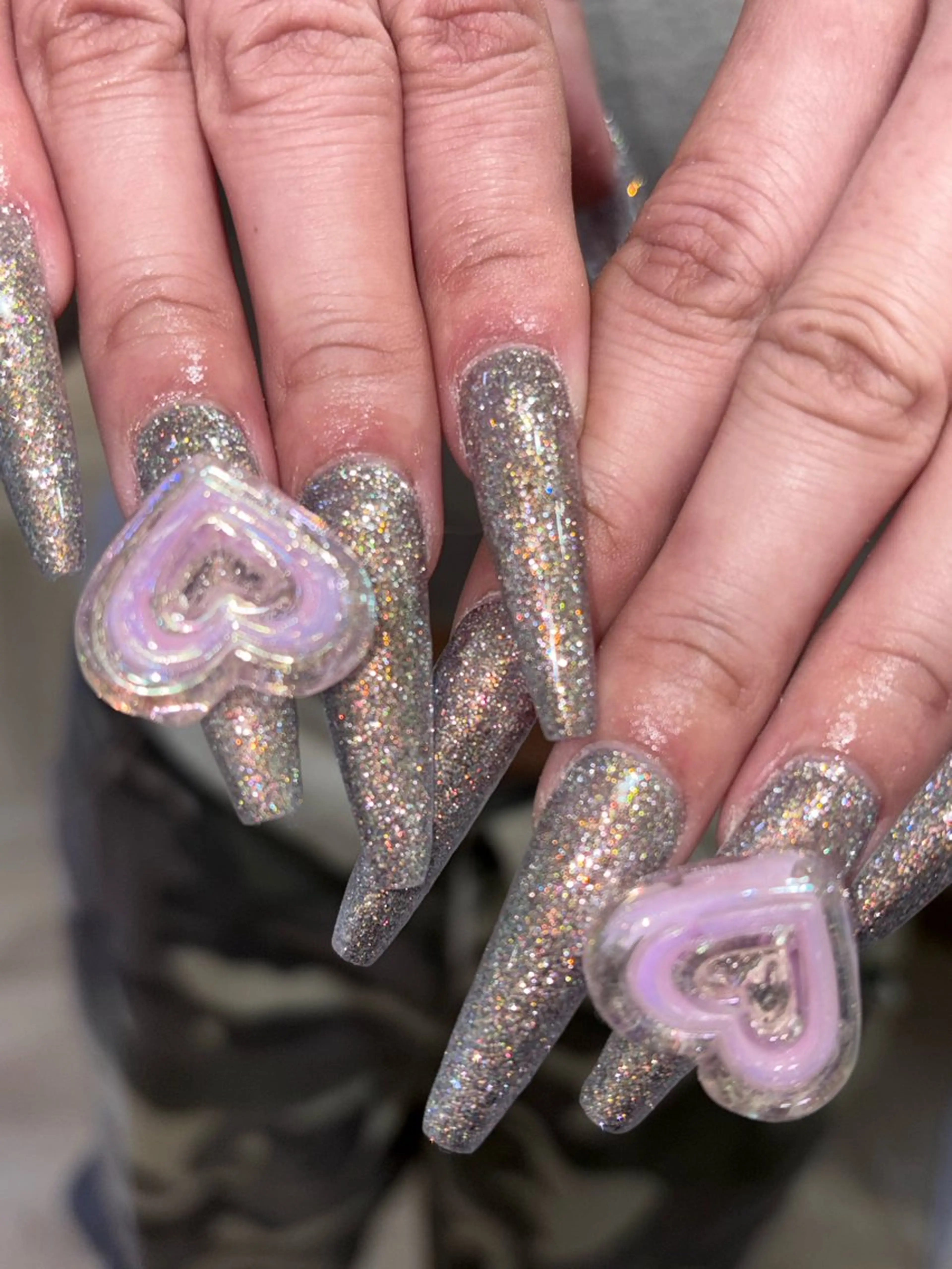 ネイル ハンドネイル さゆり￤推しキャラ ￤ロングネイル🩷のネイルデザイン