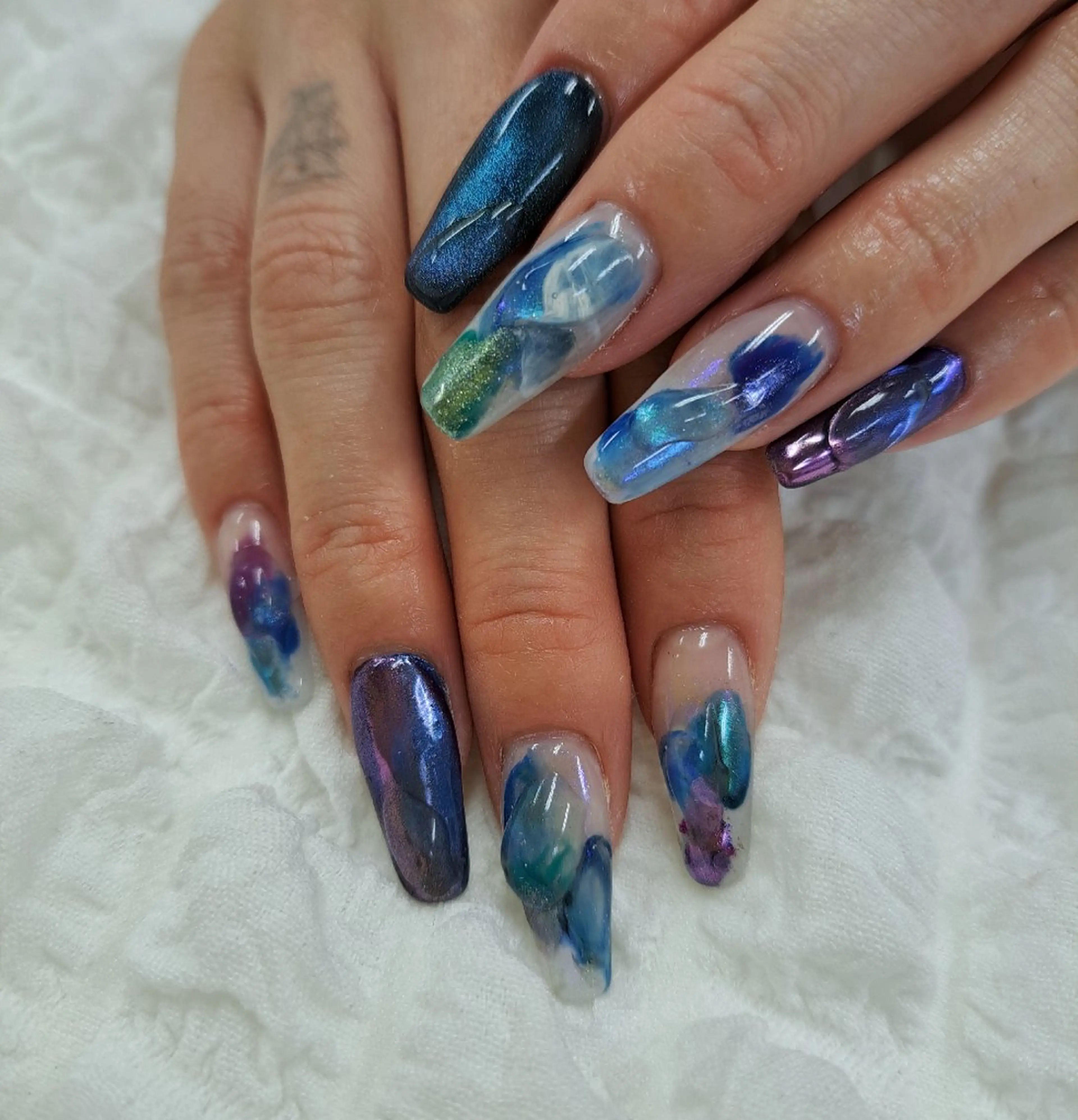 ネイル ニュアンスネイル 河野ちえ (雑誌掲載サロン)のネイルデザイン