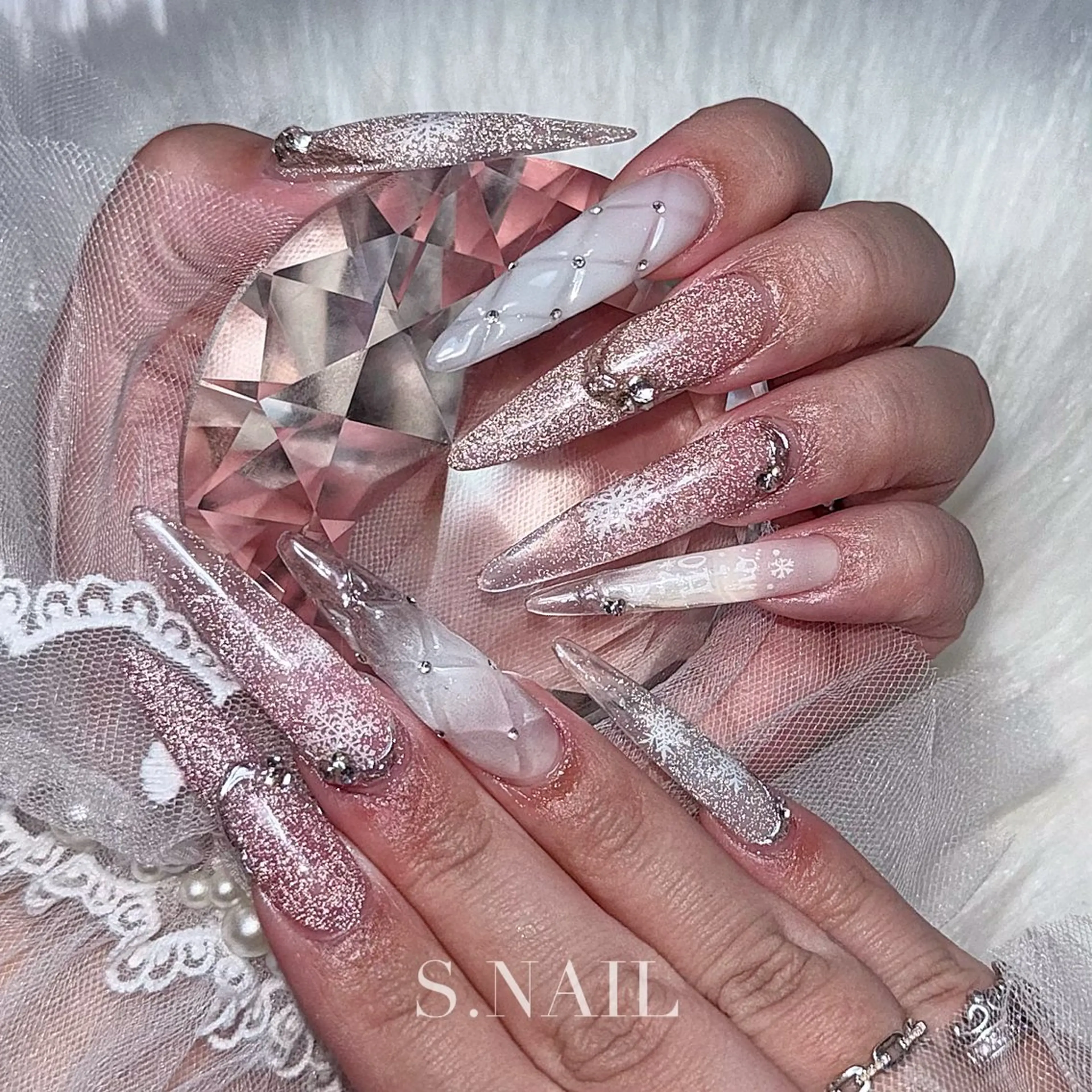 ネイル ハンドネイル S.NAIL Suuのネイルデザイン