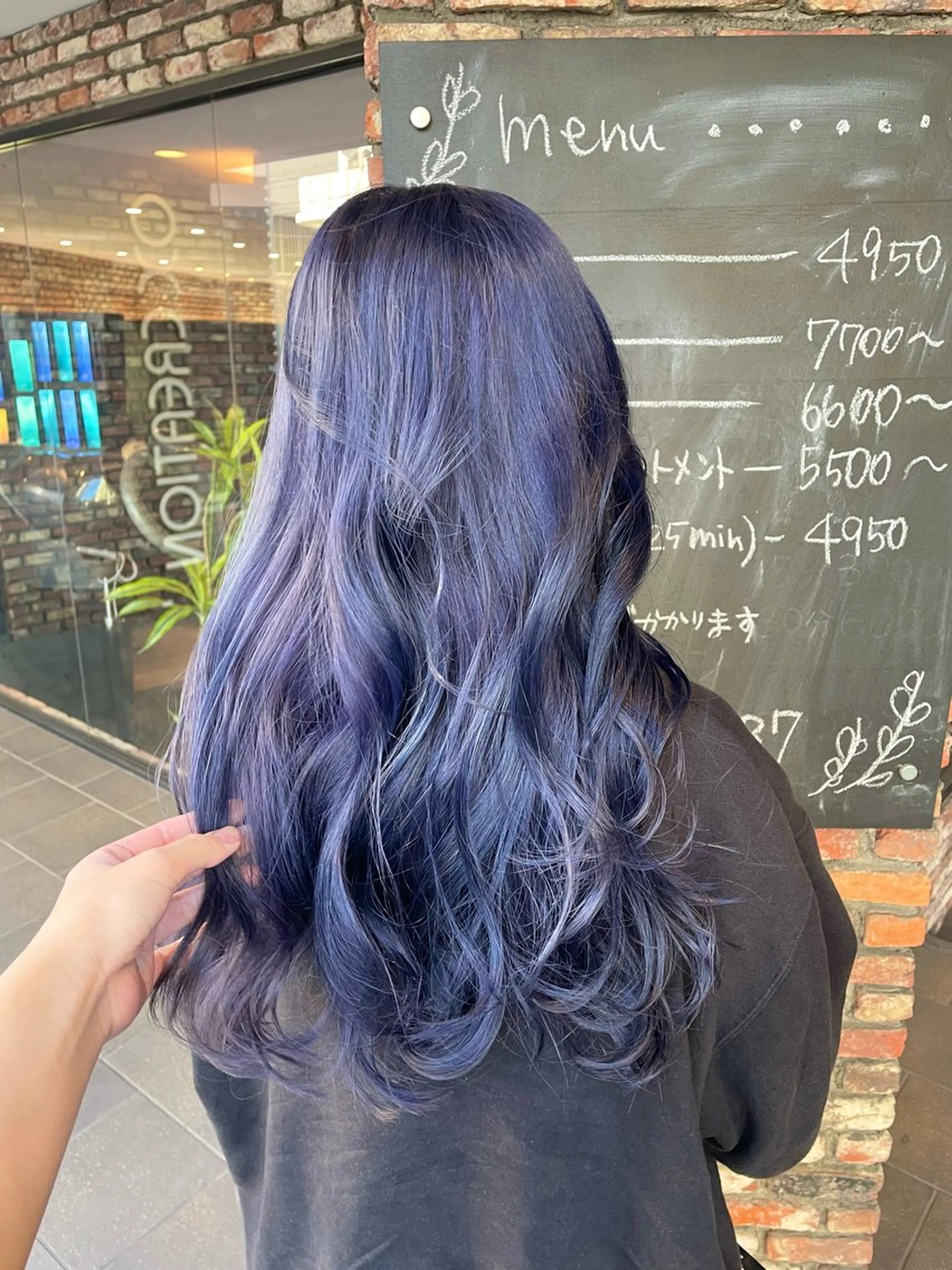 ロング カラー パープルカラー ショート 顔周りレイヤー/マオのヘアスタイル